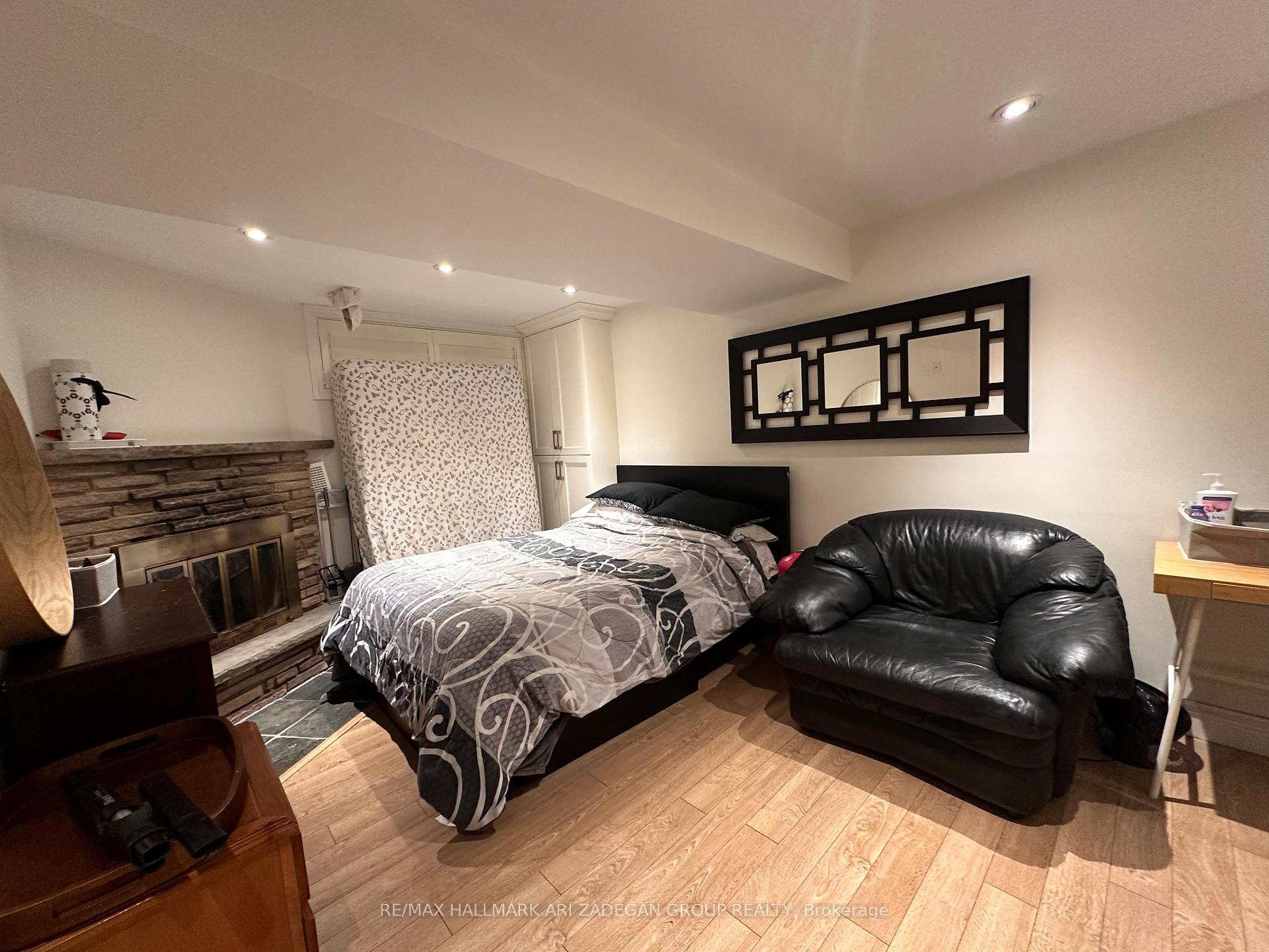 Photo 22 of 290 Gretel Drive, Richmond Hill, Mill Pond — HOMEH