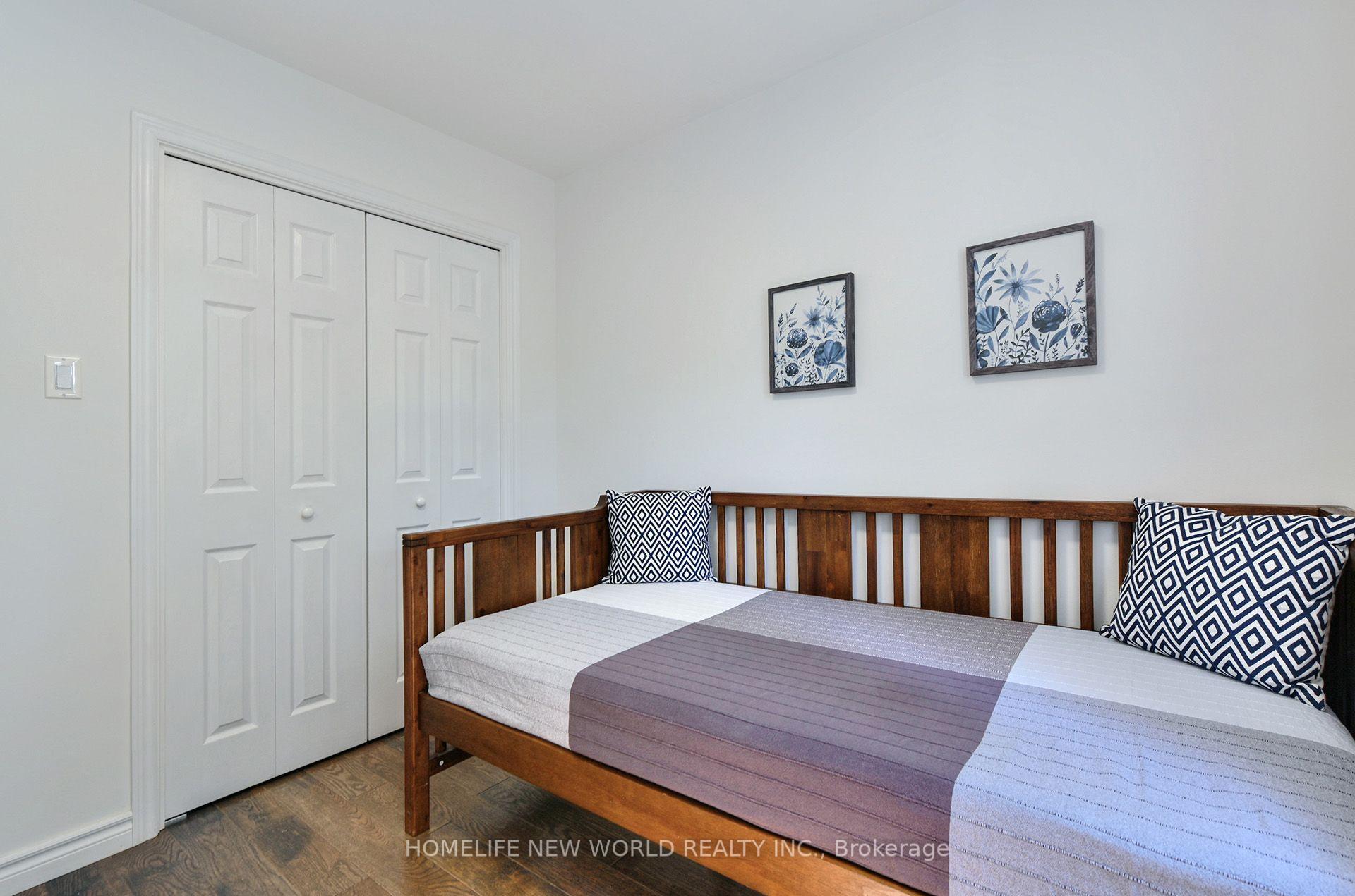 Photo 24 of 115 Winding Lane, Vaughan, Crestwood-Springfarm-Yorkhill — HOMEH