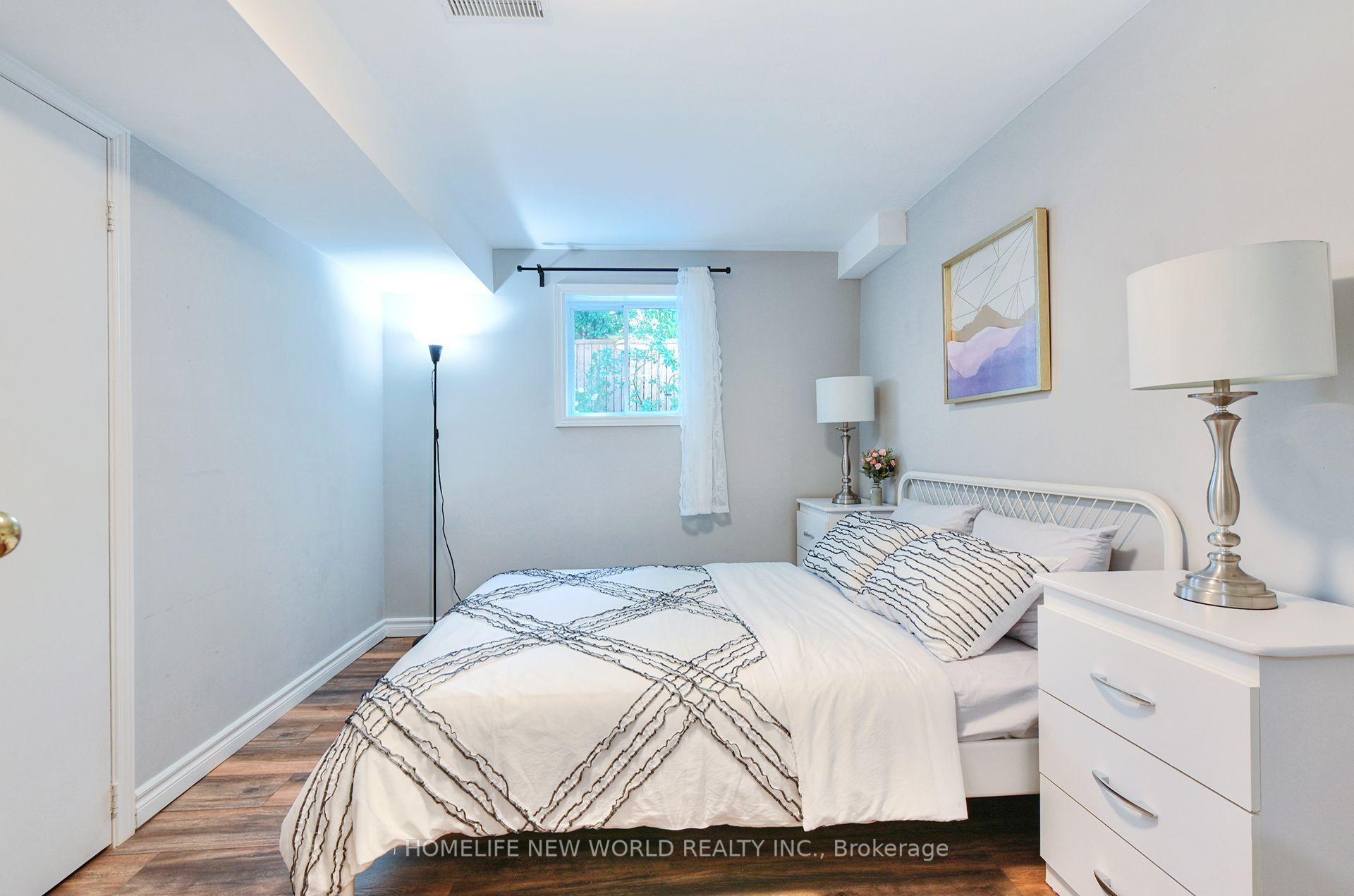 Photo 34 of 115 Winding Lane, Vaughan, Crestwood-Springfarm-Yorkhill — HOMEH