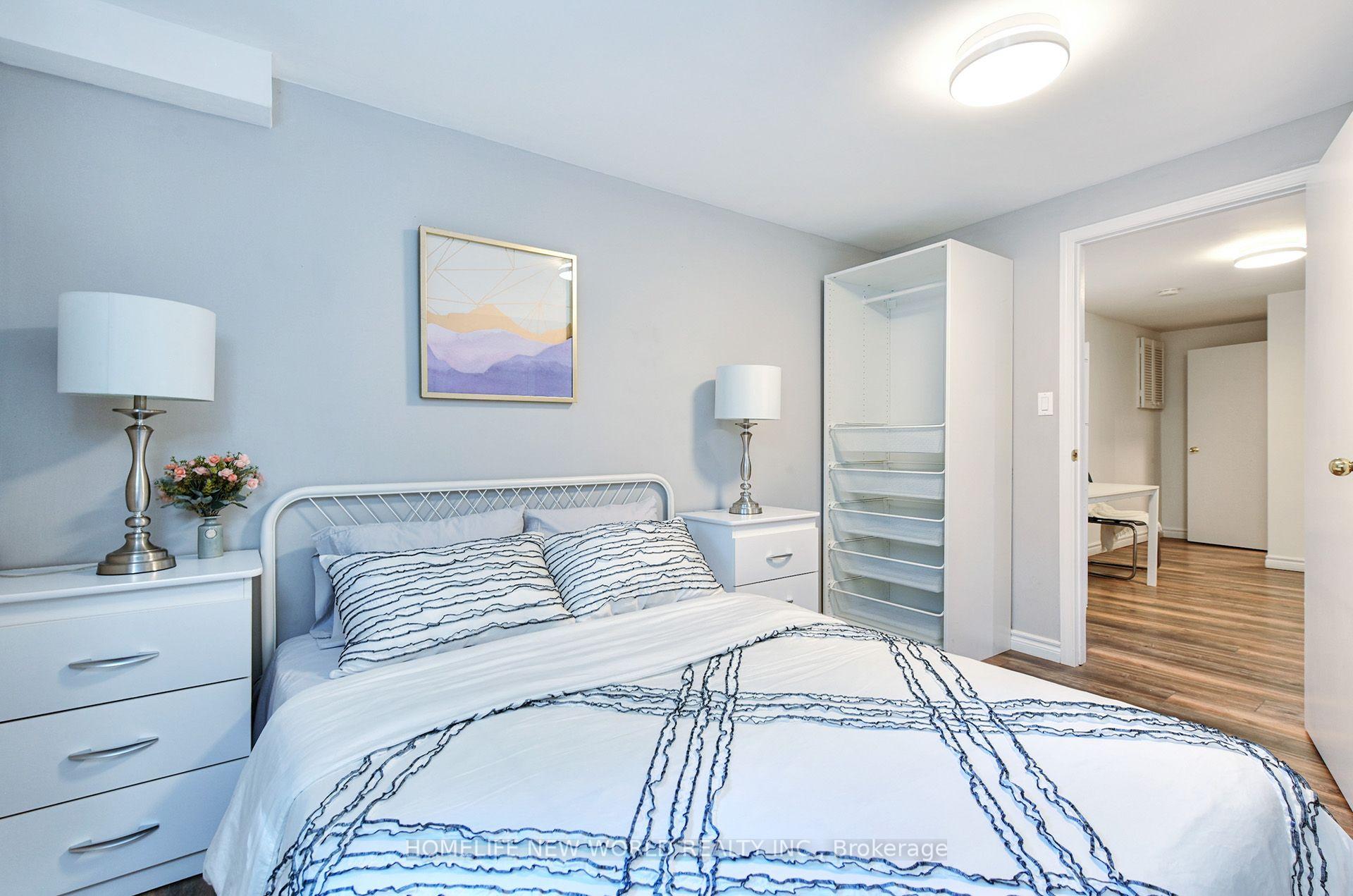 Photo 35 of 115 Winding Lane, Vaughan, Crestwood-Springfarm-Yorkhill — HOMEH