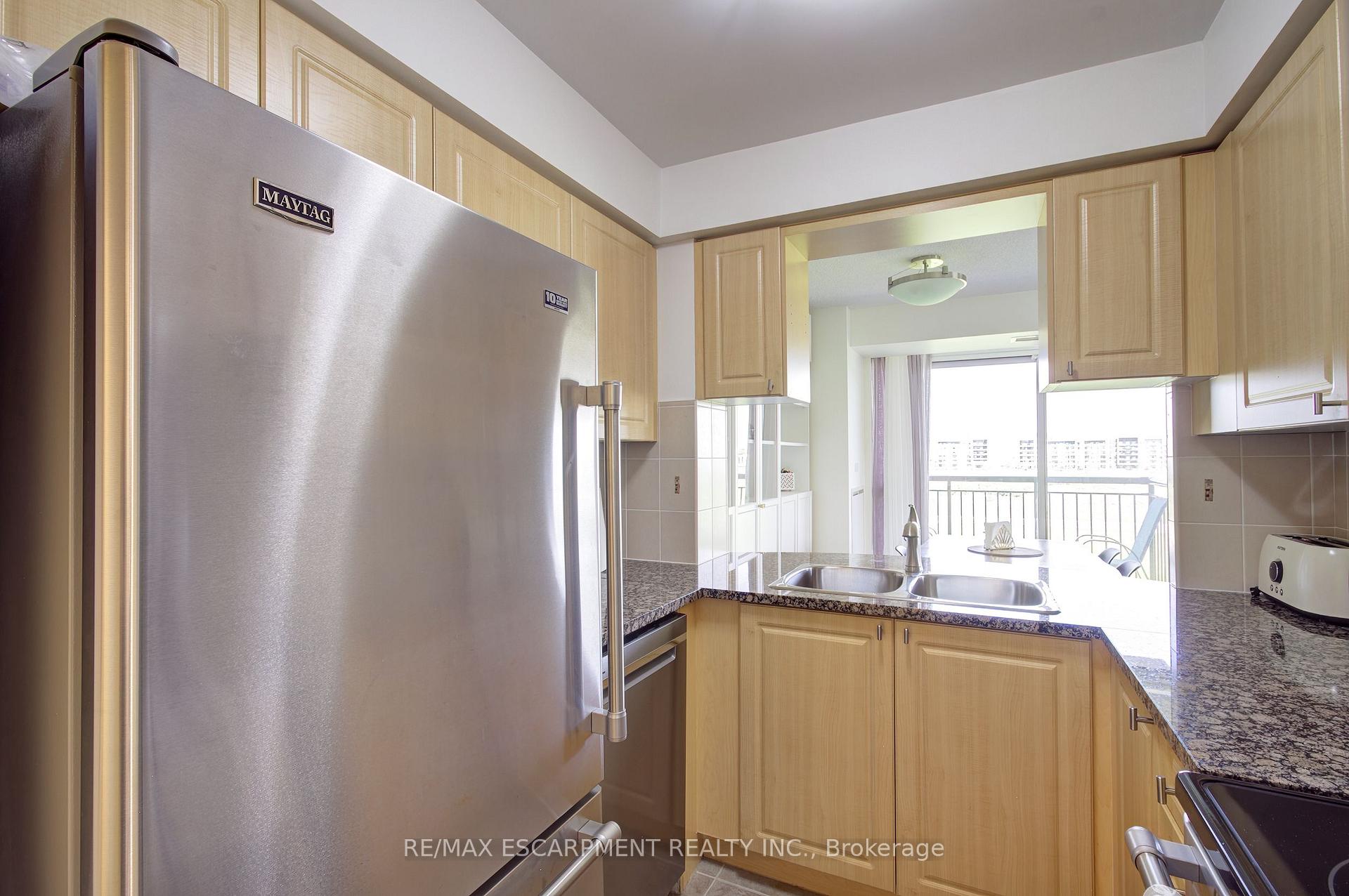 Photo 15 of Unit 603, 2379 Central Park Drive, Oakville, River Oaks — HOMEH
