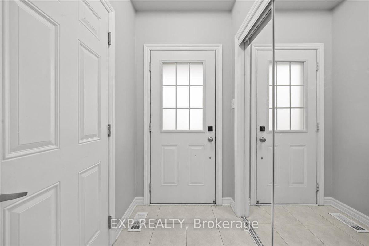 Photo 4 of 104 Harmattan Avenue, Ottawa, Stittsville (North) — HOMEH