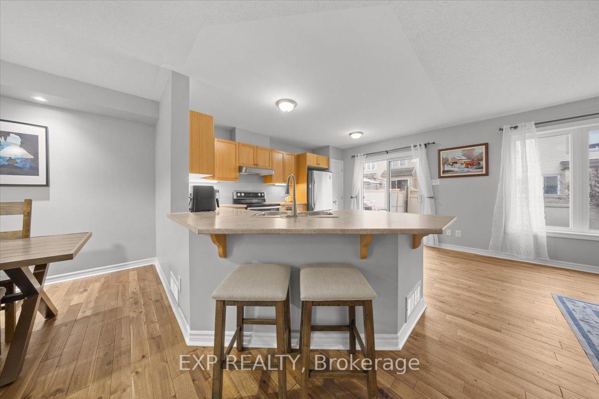 Photo 11 of 104 Harmattan Avenue, Ottawa, Stittsville (North) — HOMEH