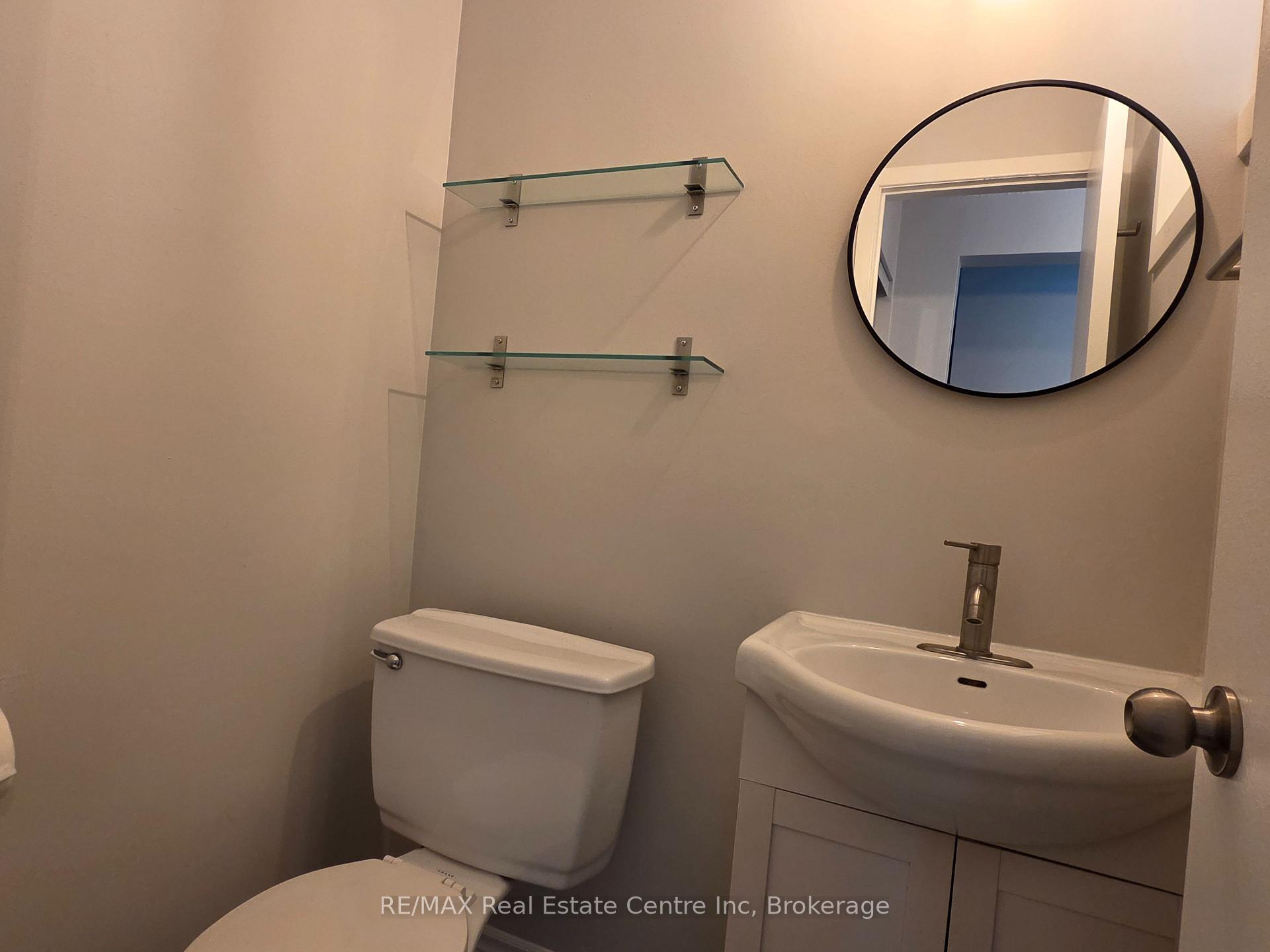 Photo 11 of Unit 101, 31 Greengate Rd, Guelph, Junction/Onward Willow — HOMEH