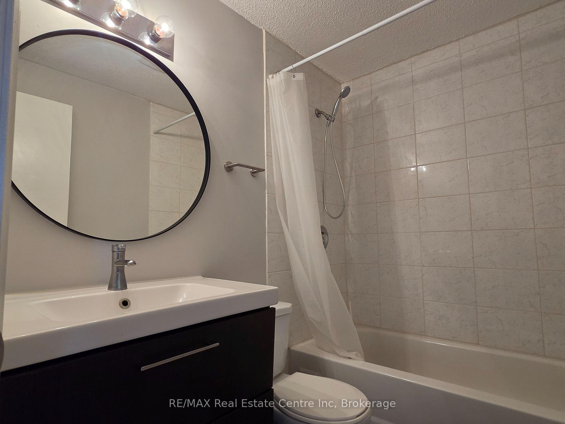 Photo 16 of Unit 101, 31 Greengate Rd, Guelph, Junction/Onward Willow — HOMEH