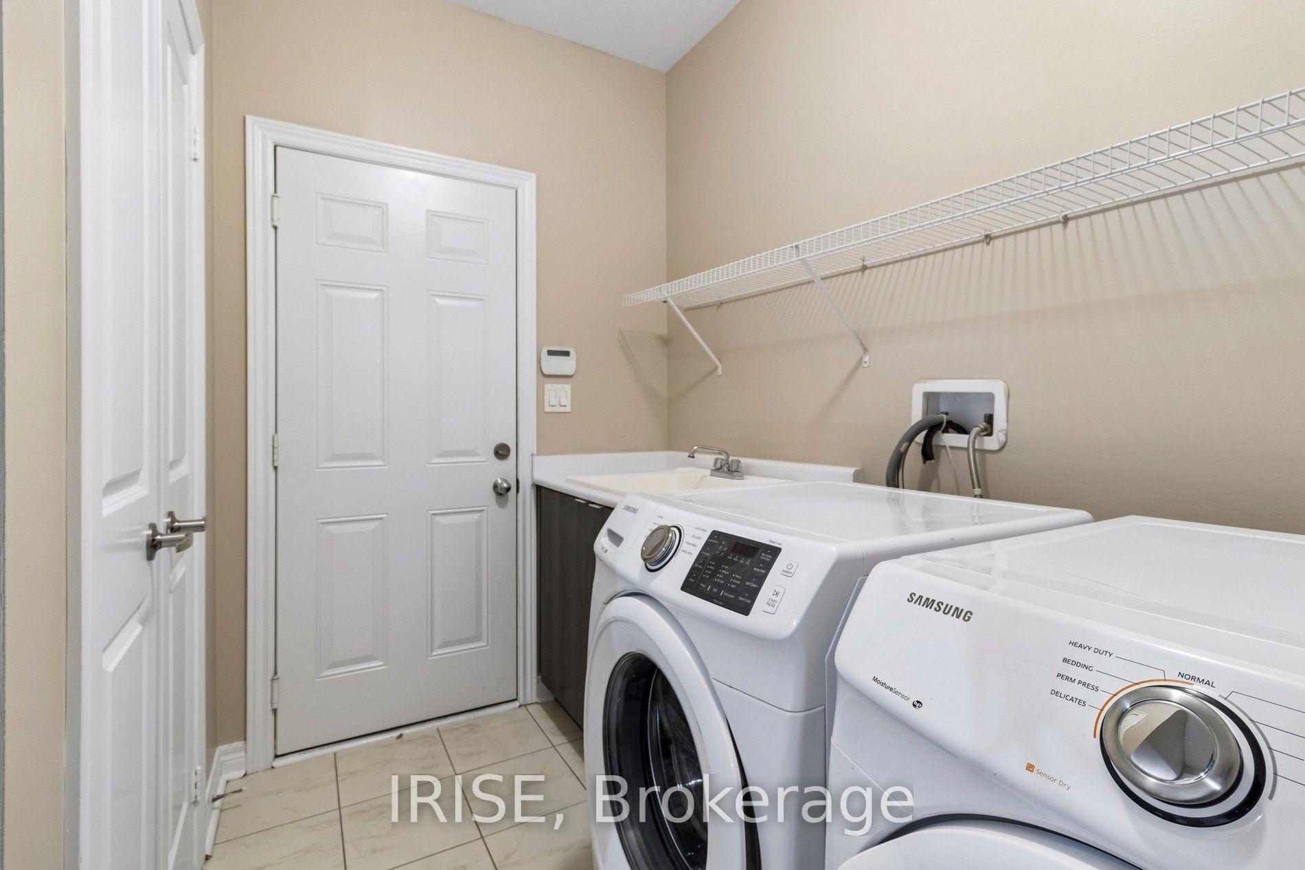Photo 23 of 62 Laskin Drive, Vaughan, Patterson — HOMEH