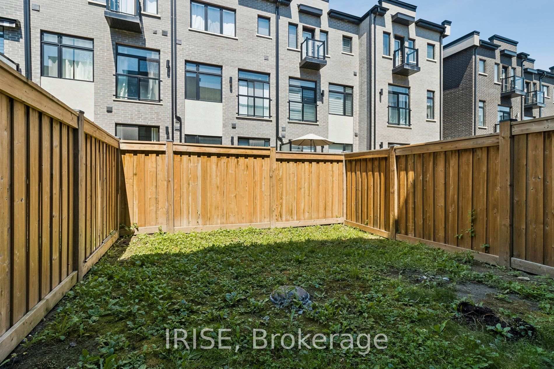 Photo 45 of 62 Laskin Drive, Vaughan, Patterson — HOMEH