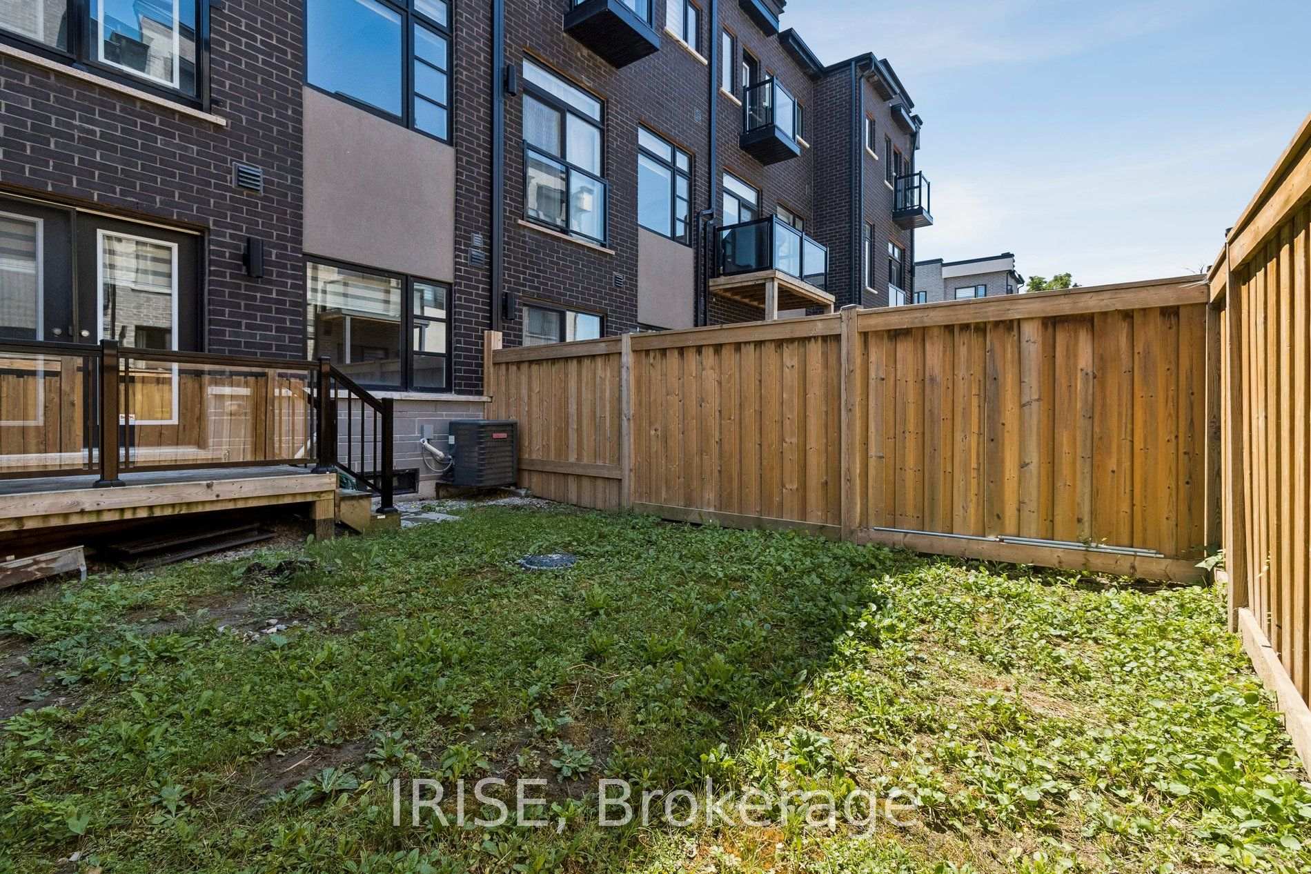 Photo 46 of 62 Laskin Drive, Vaughan, Patterson — HOMEH