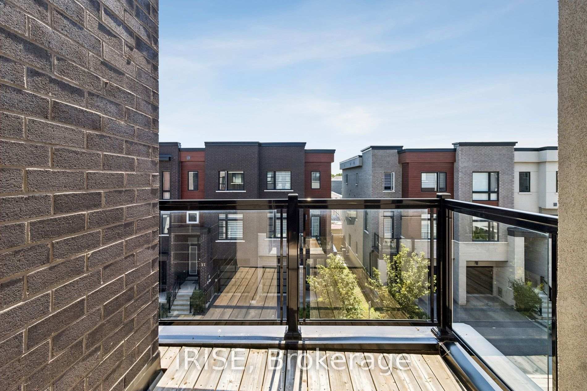 Photo 48 of 62 Laskin Drive, Vaughan, Patterson — HOMEH