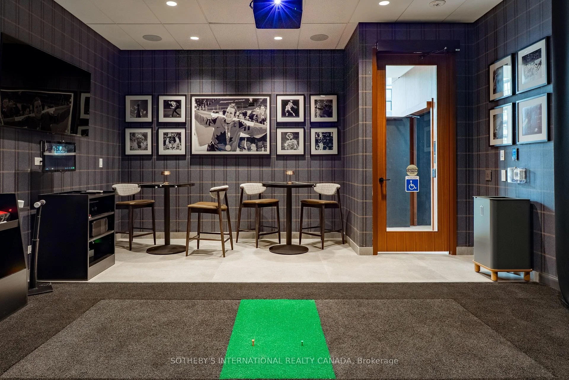 Photo 25 of Unit 1420, 88 Bathurst Street, Toronto, Niagara — HOMEH