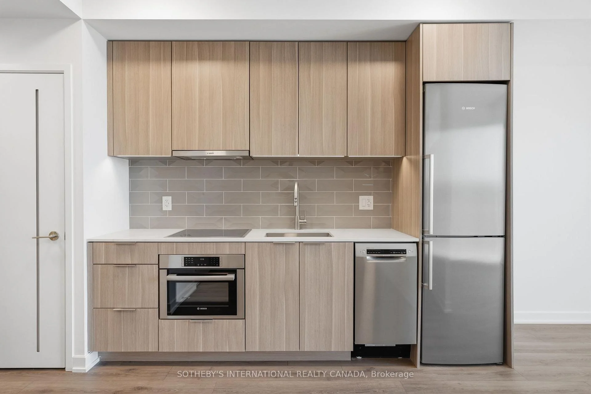 Photo 40 of Unit 1420, 88 Bathurst Street, Toronto, Niagara — HOMEH