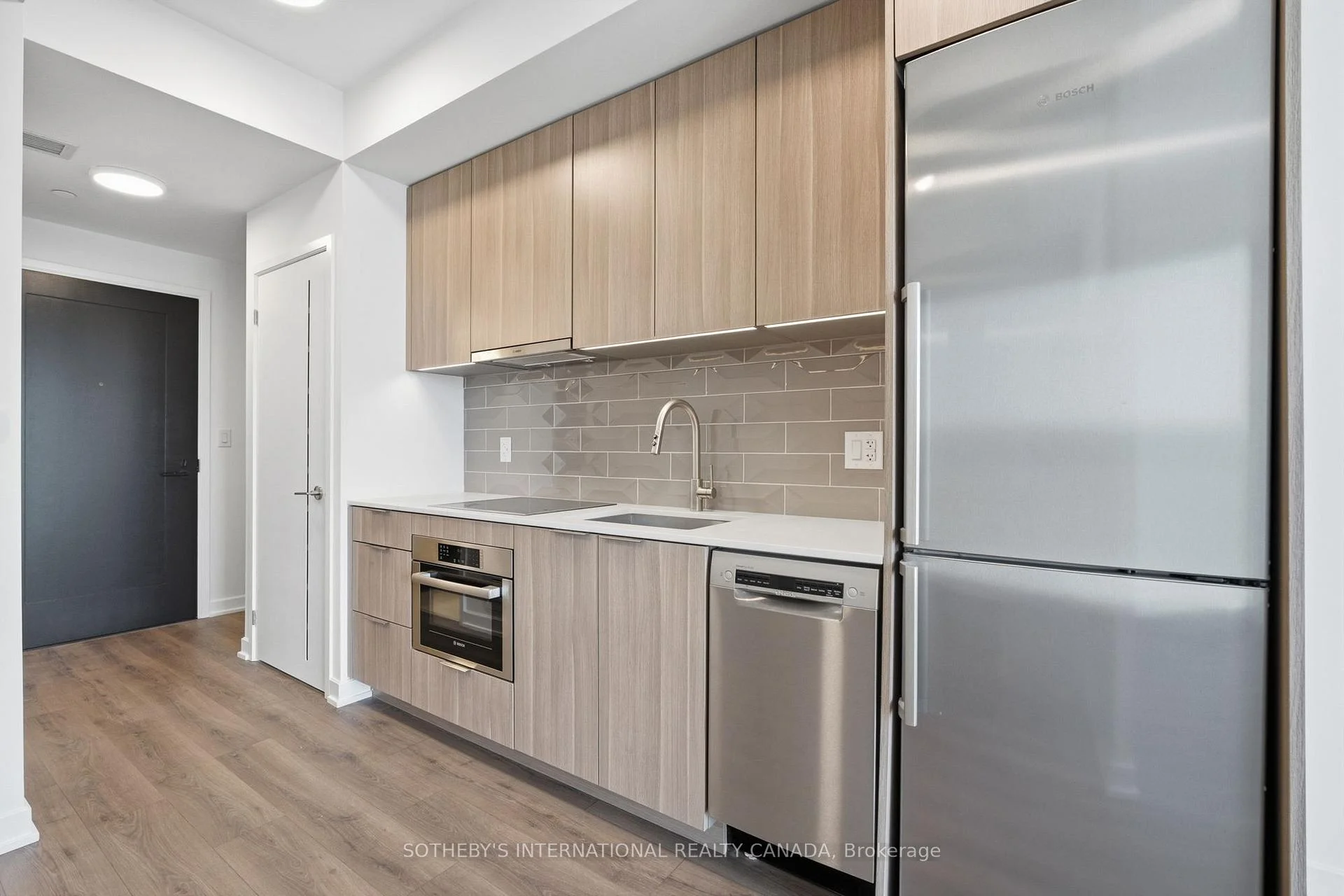 Photo 42 of Unit 1420, 88 Bathurst Street, Toronto, Niagara — HOMEH