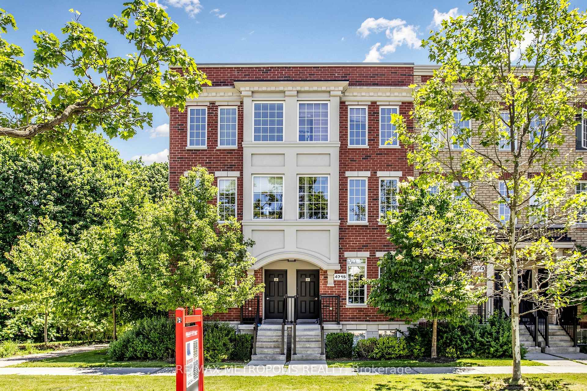 Photo 1 of Unit 2, 4715 Kingston Road, Scarborough, West Hill — HOMEH