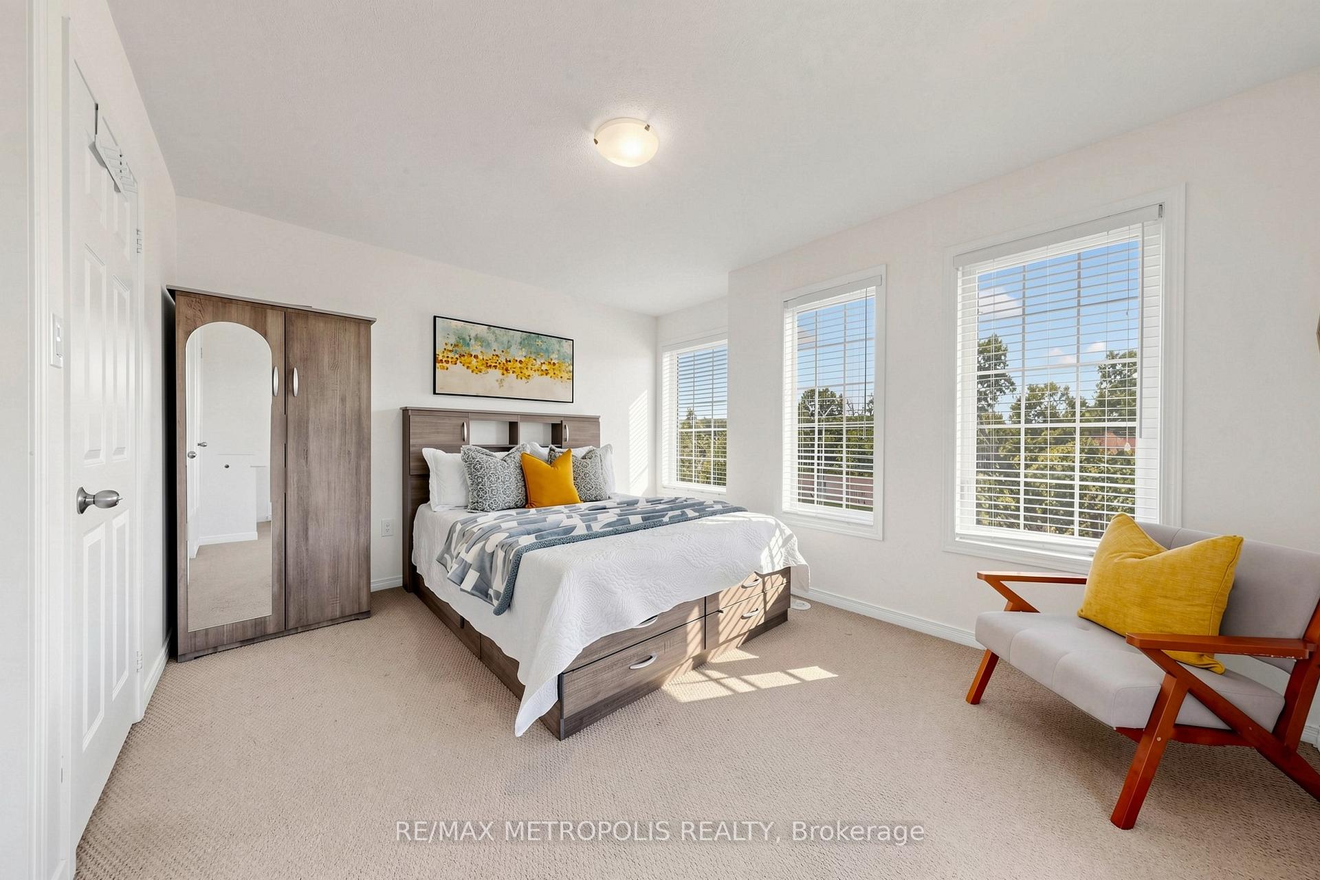 Photo 19 of Unit 2, 4715 Kingston Road, Scarborough, West Hill — HOMEH