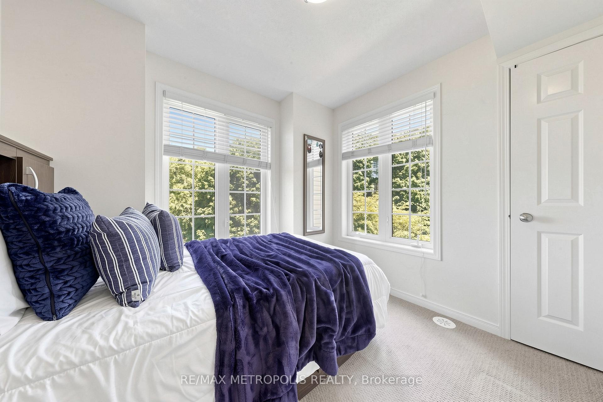 Photo 24 of Unit 2, 4715 Kingston Road, Scarborough, West Hill — HOMEH