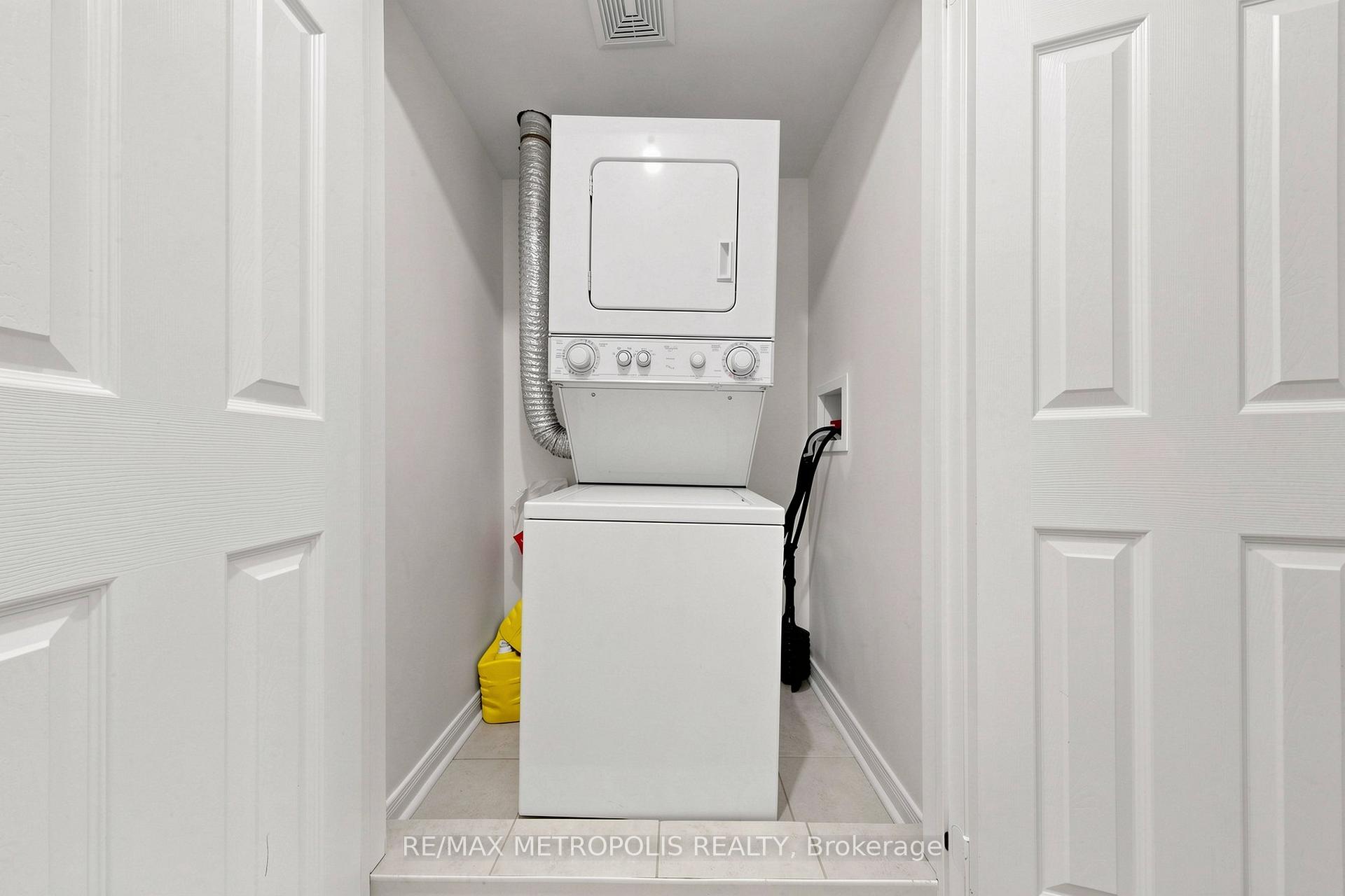 Photo 27 of Unit 2, 4715 Kingston Road, Scarborough, West Hill — HOMEH