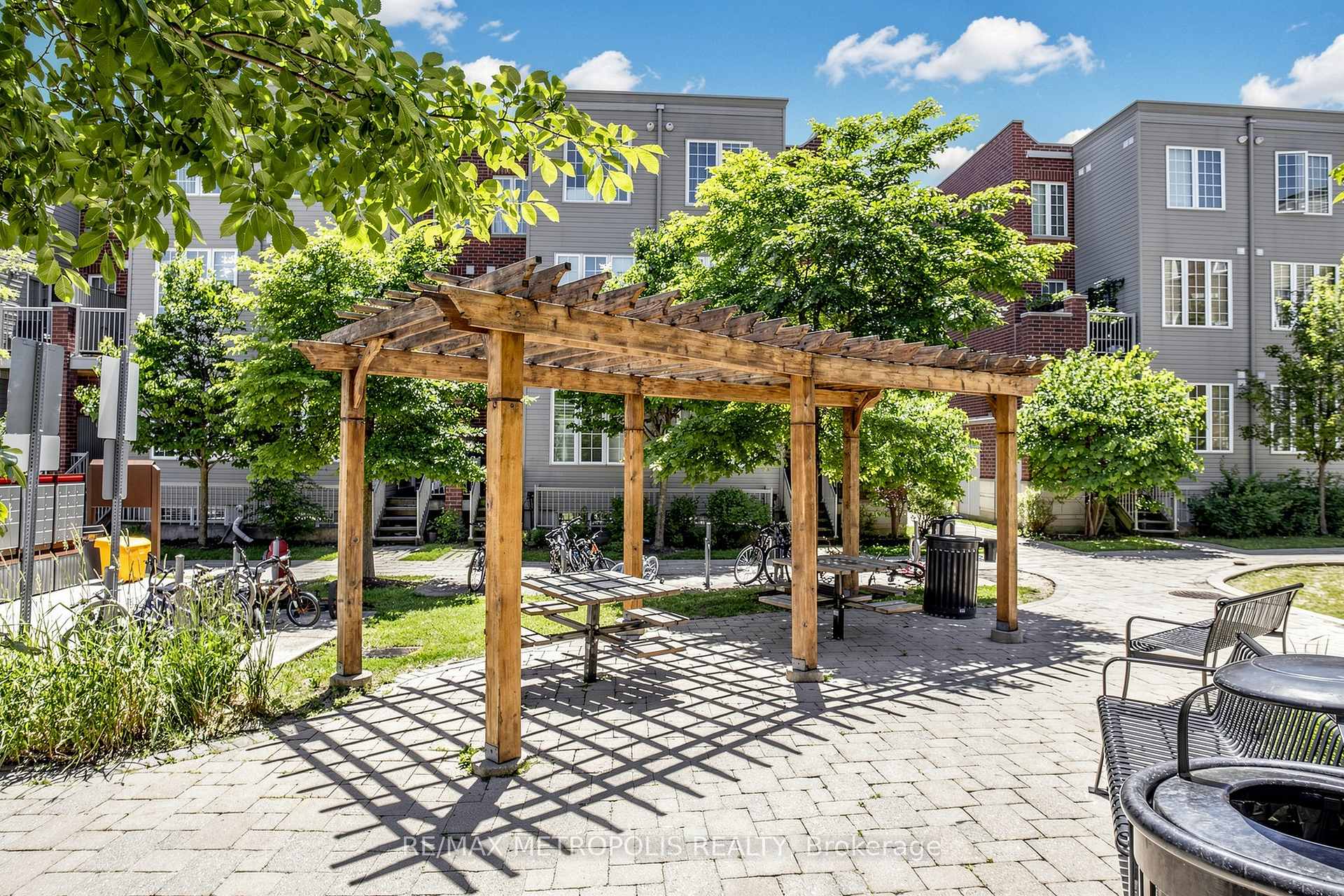 Photo 29 of Unit 2, 4715 Kingston Road, Scarborough, West Hill — HOMEH