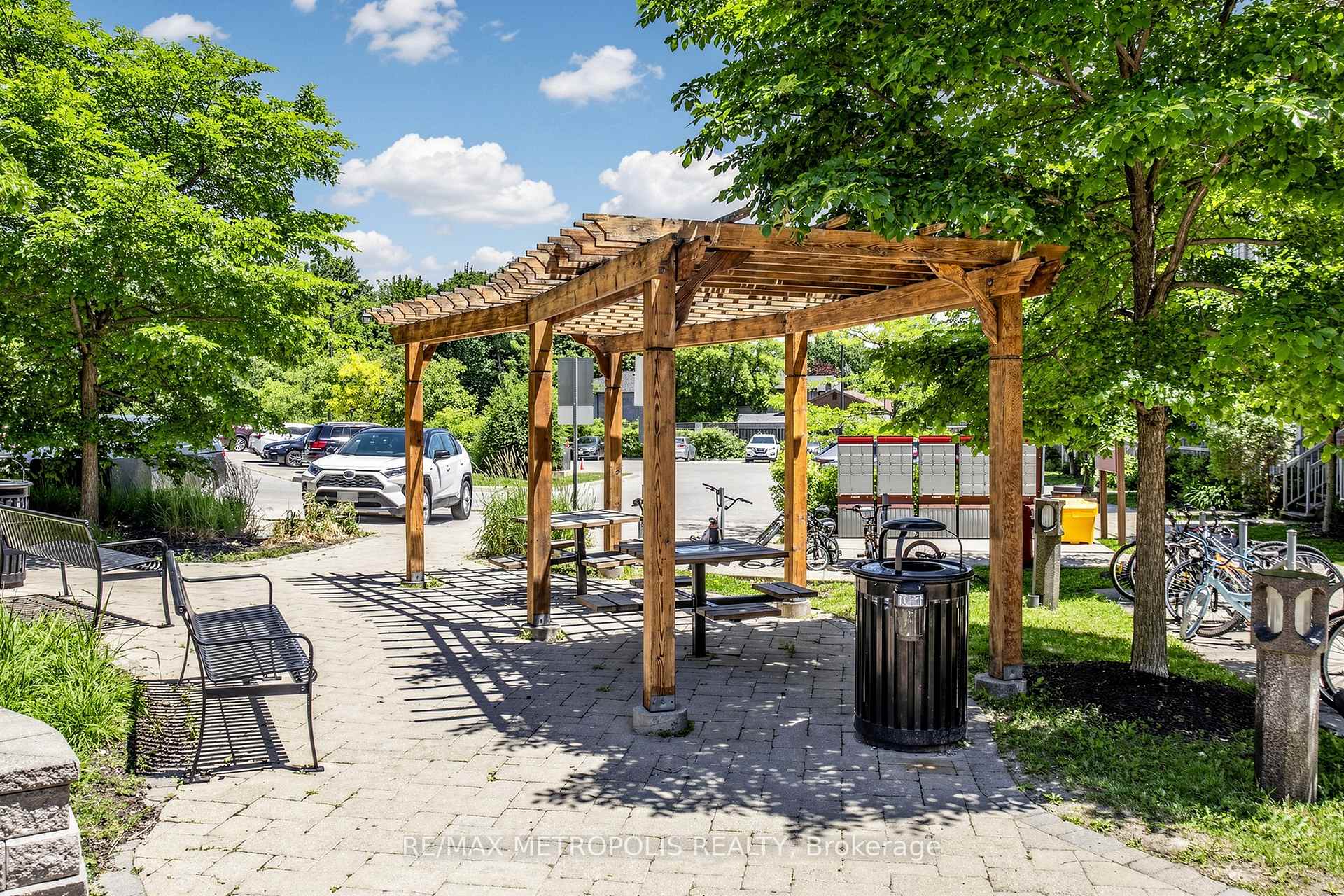 Photo 32 of Unit 2, 4715 Kingston Road, Scarborough, West Hill — HOMEH
