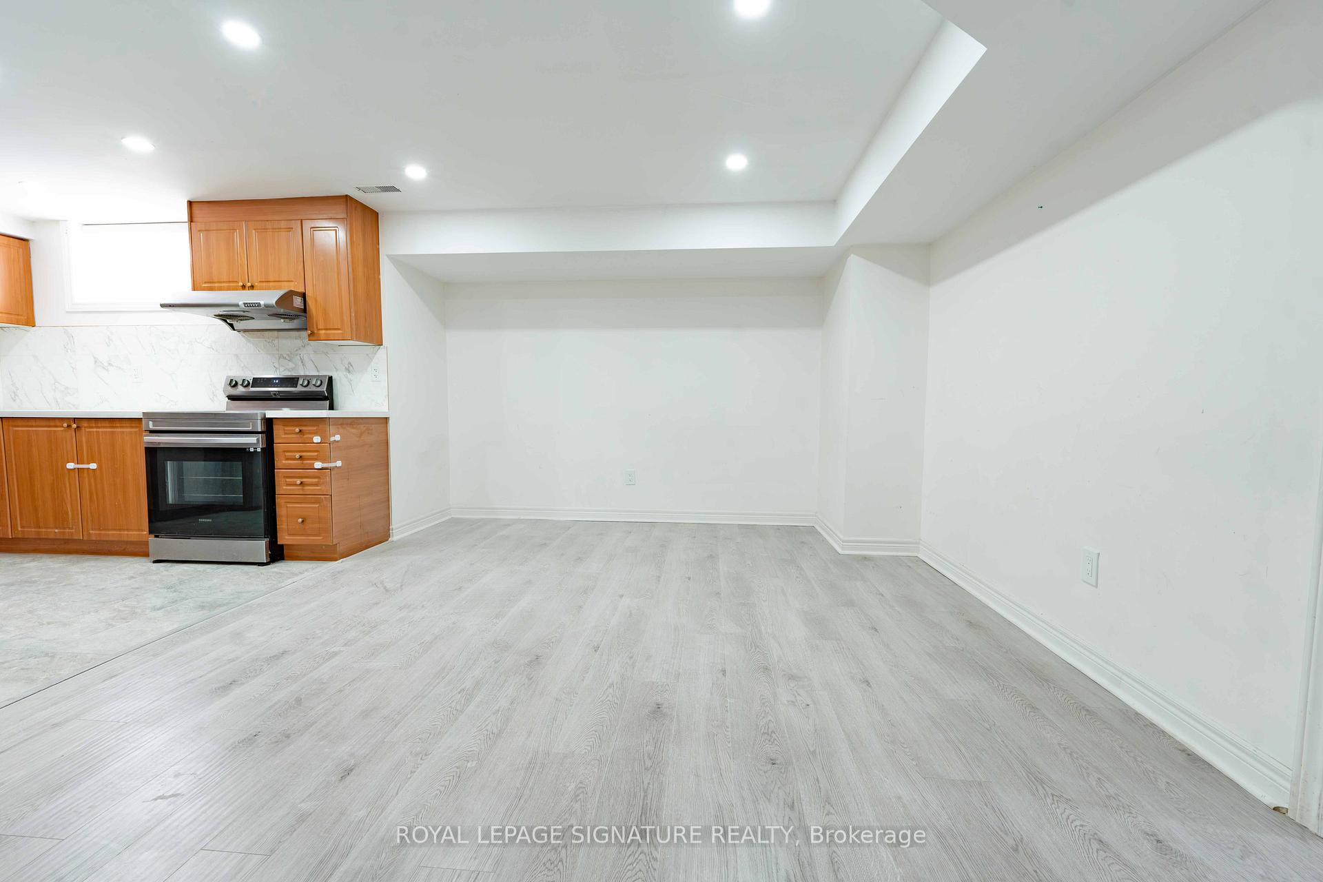 Photo 6 of 4742 Creditview Road, Mississauga, Creditview — HOMEH