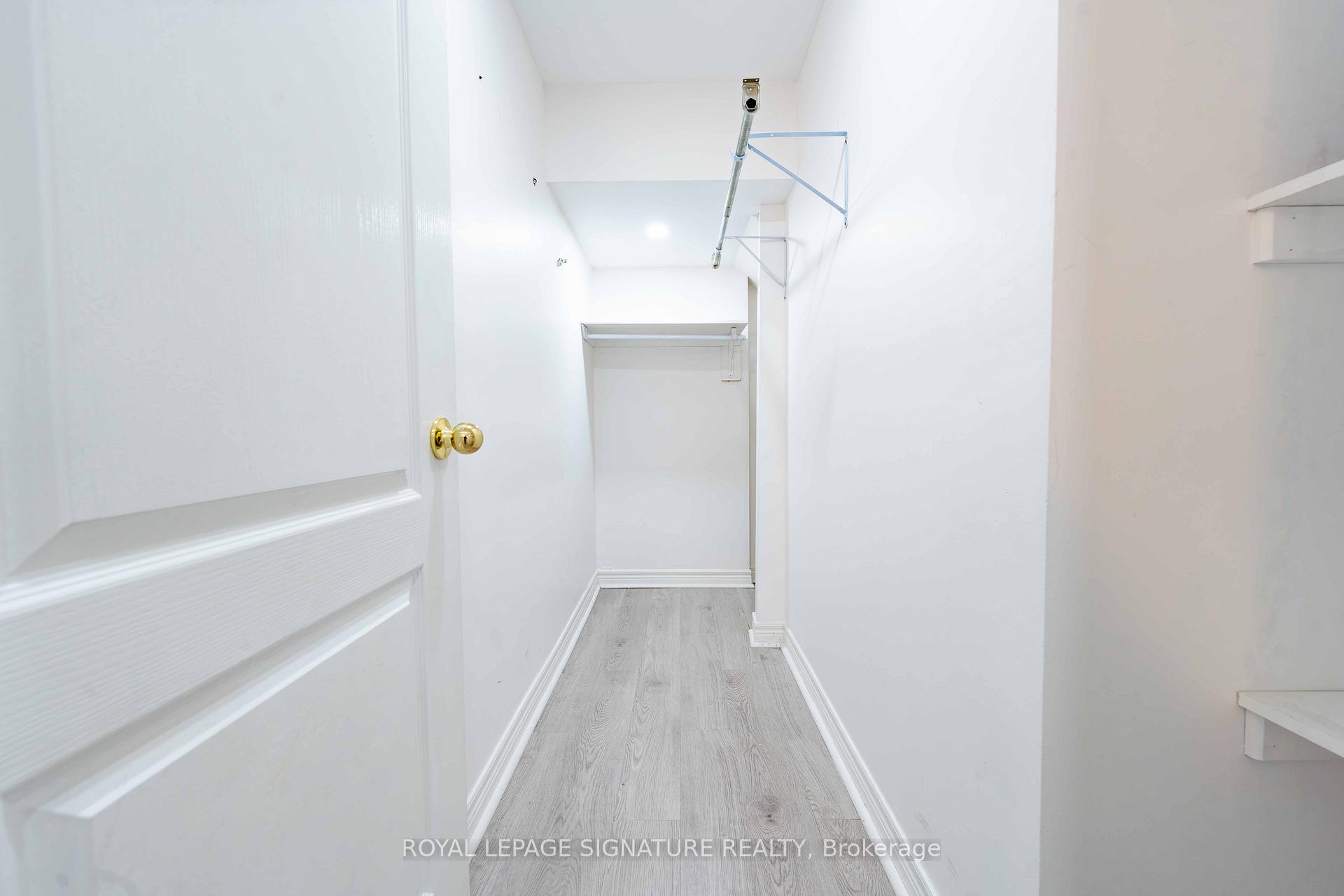 Photo 14 of 4742 Creditview Road, Mississauga, Creditview — HOMEH