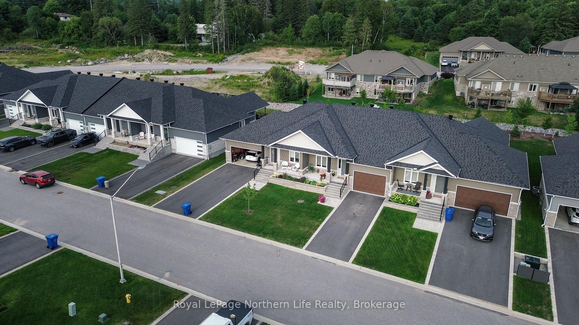 Photo 2 of 16 Silver Maple Lane, North Bay, Airport — HOMEH