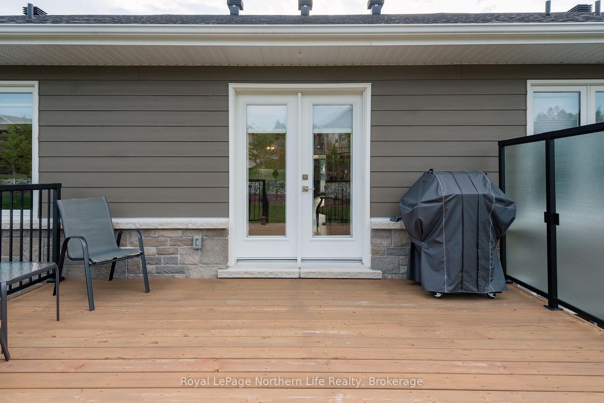 Photo 8 of 16 Silver Maple Lane, North Bay, Airport — HOMEH