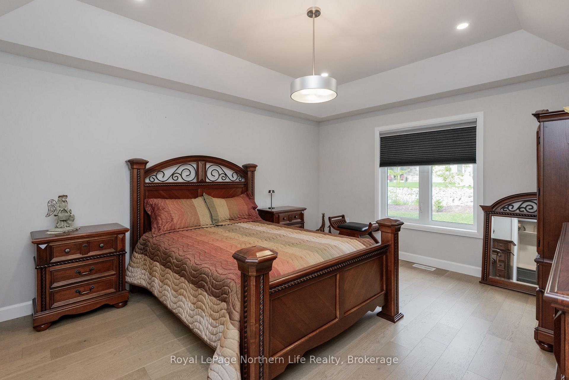 Photo 31 of 16 Silver Maple Lane, North Bay, Airport — HOMEH