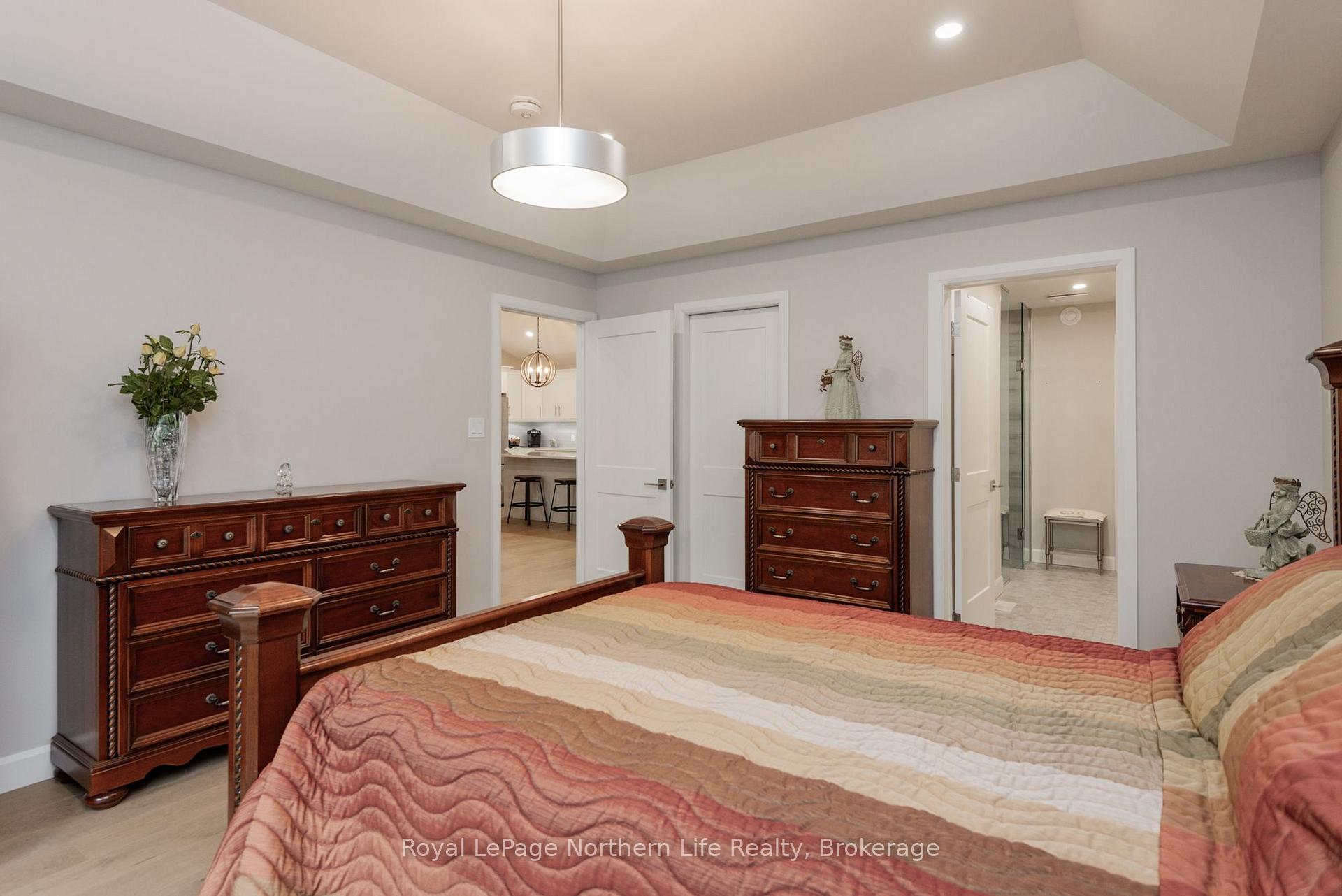 Photo 33 of 16 Silver Maple Lane, North Bay, Airport — HOMEH