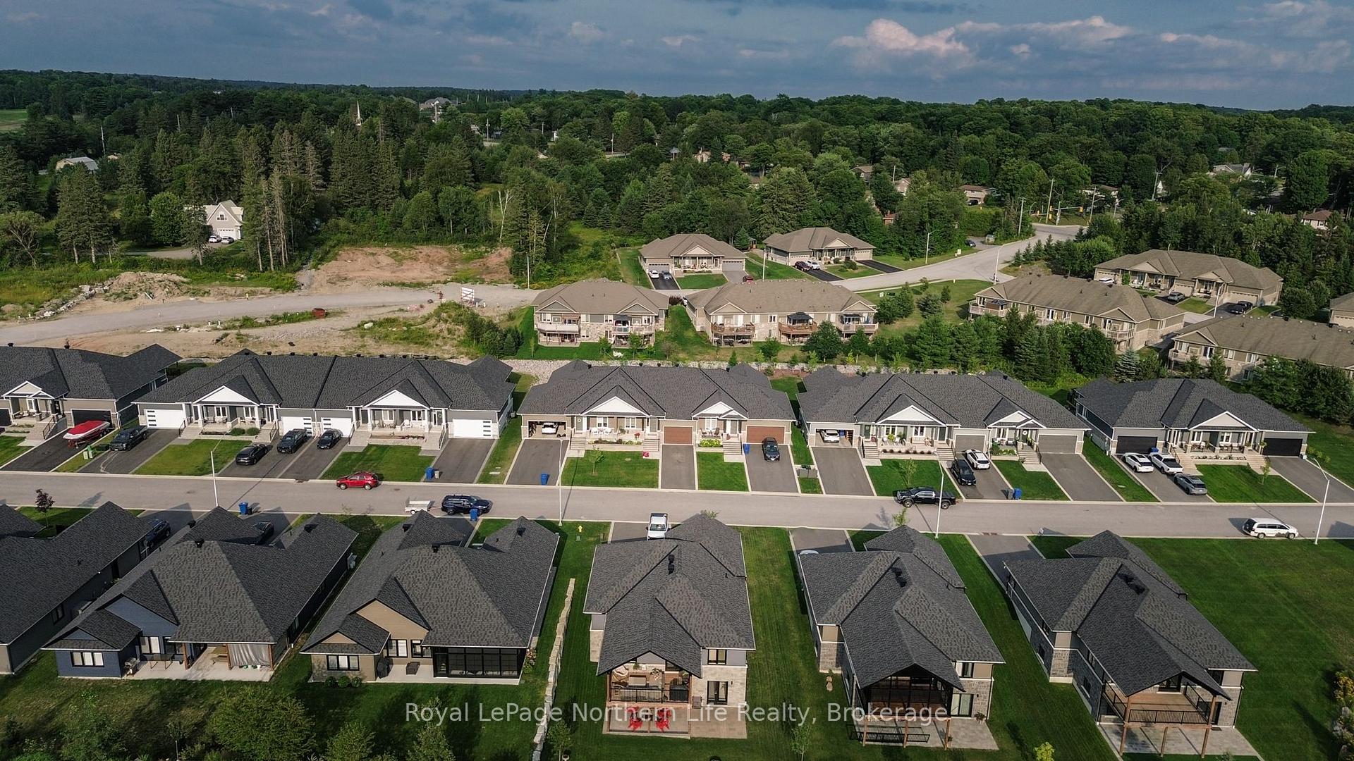 Photo 57 of 16 Silver Maple Lane, North Bay, Airport — HOMEH