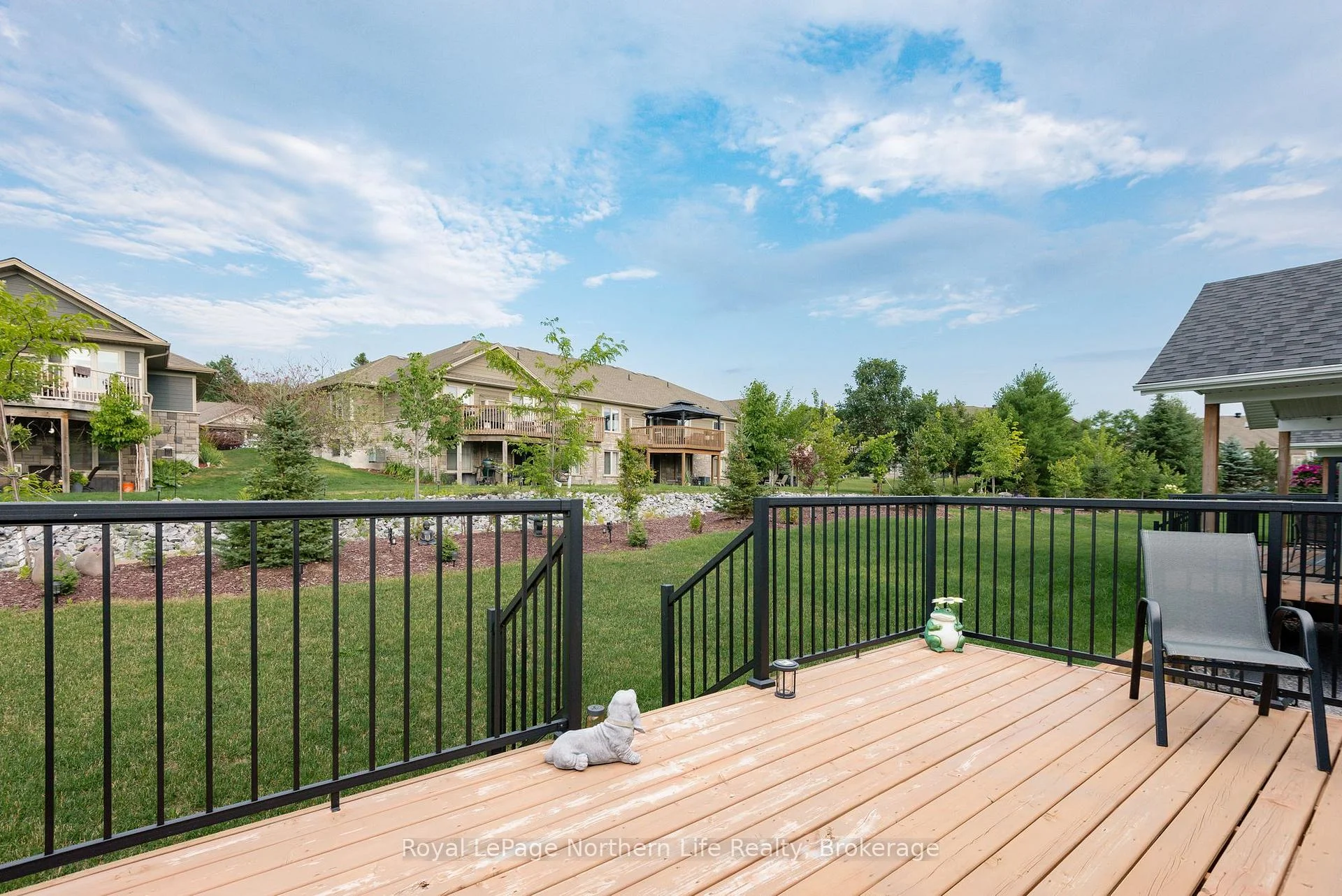 Photo 6 of 16 Silver Maple Lane, North Bay, Airport — HOMEH