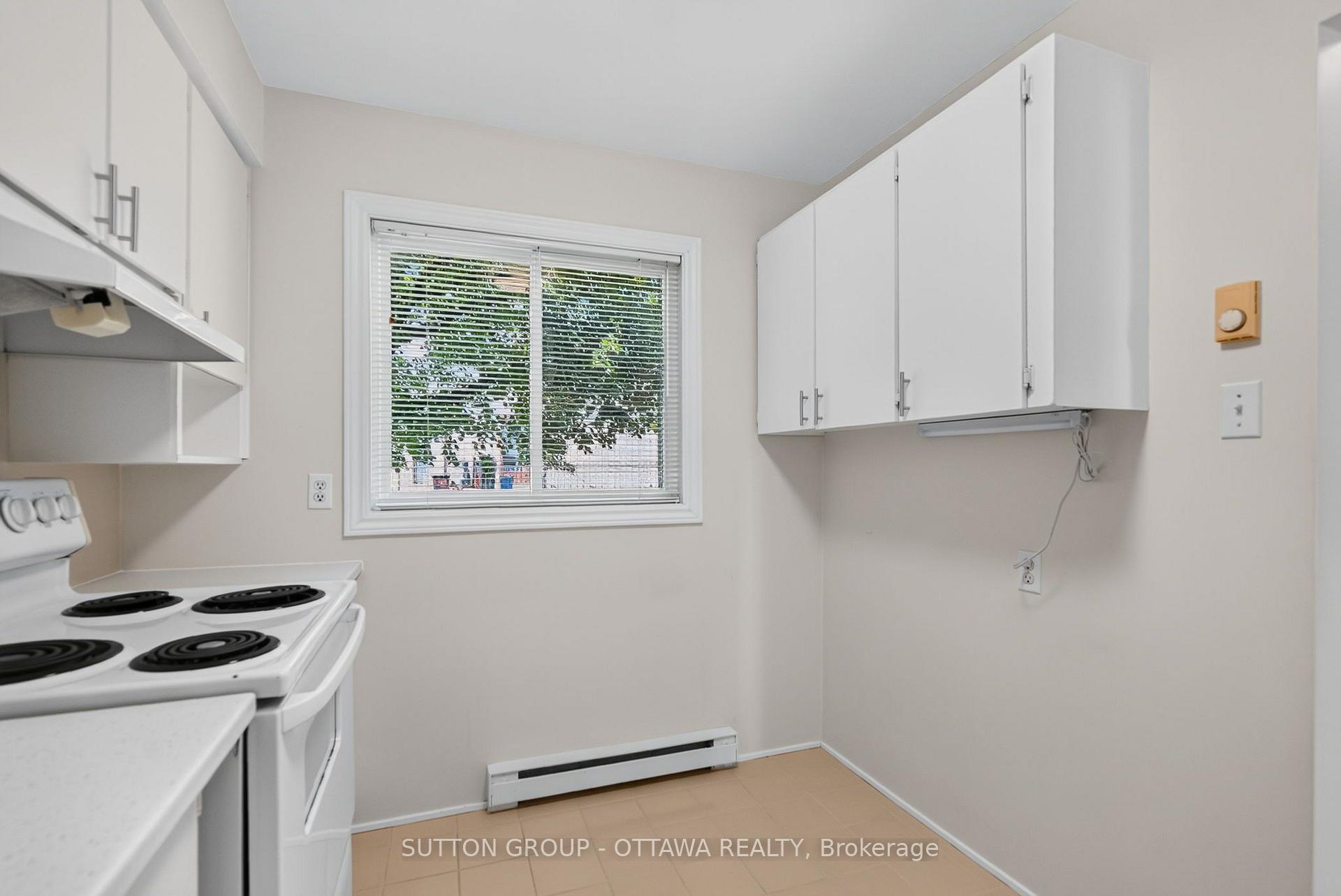 Photo 7 of 55 Pixley, Ottawa, Riverview Park — HOMEH
