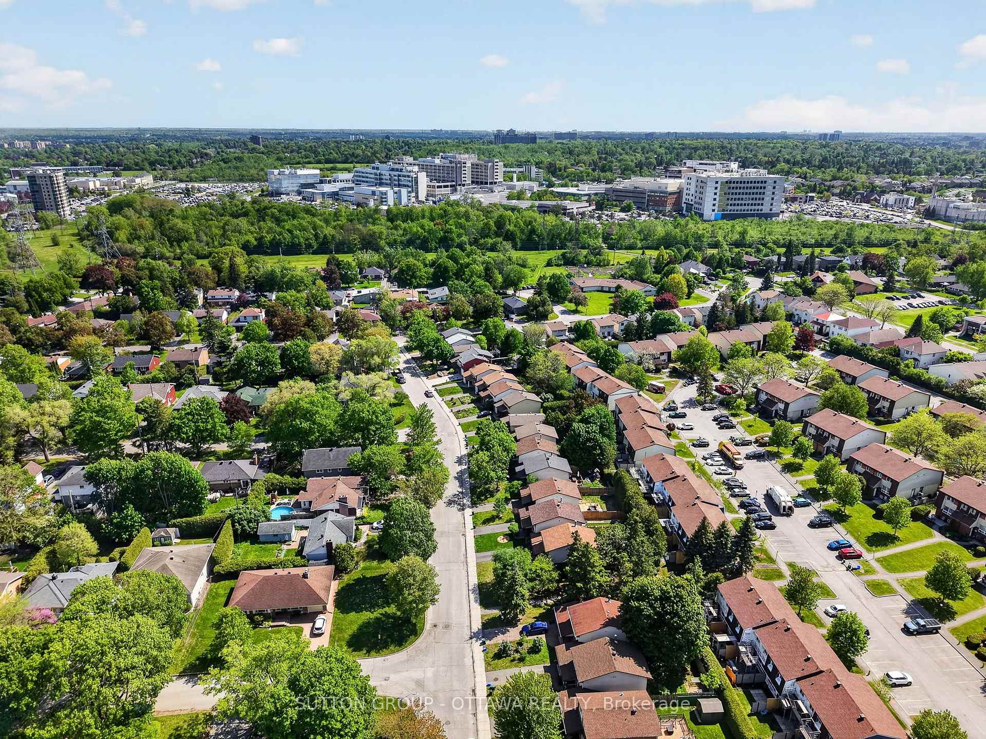 Photo 28 of 55 Pixley, Ottawa, Riverview Park — HOMEH