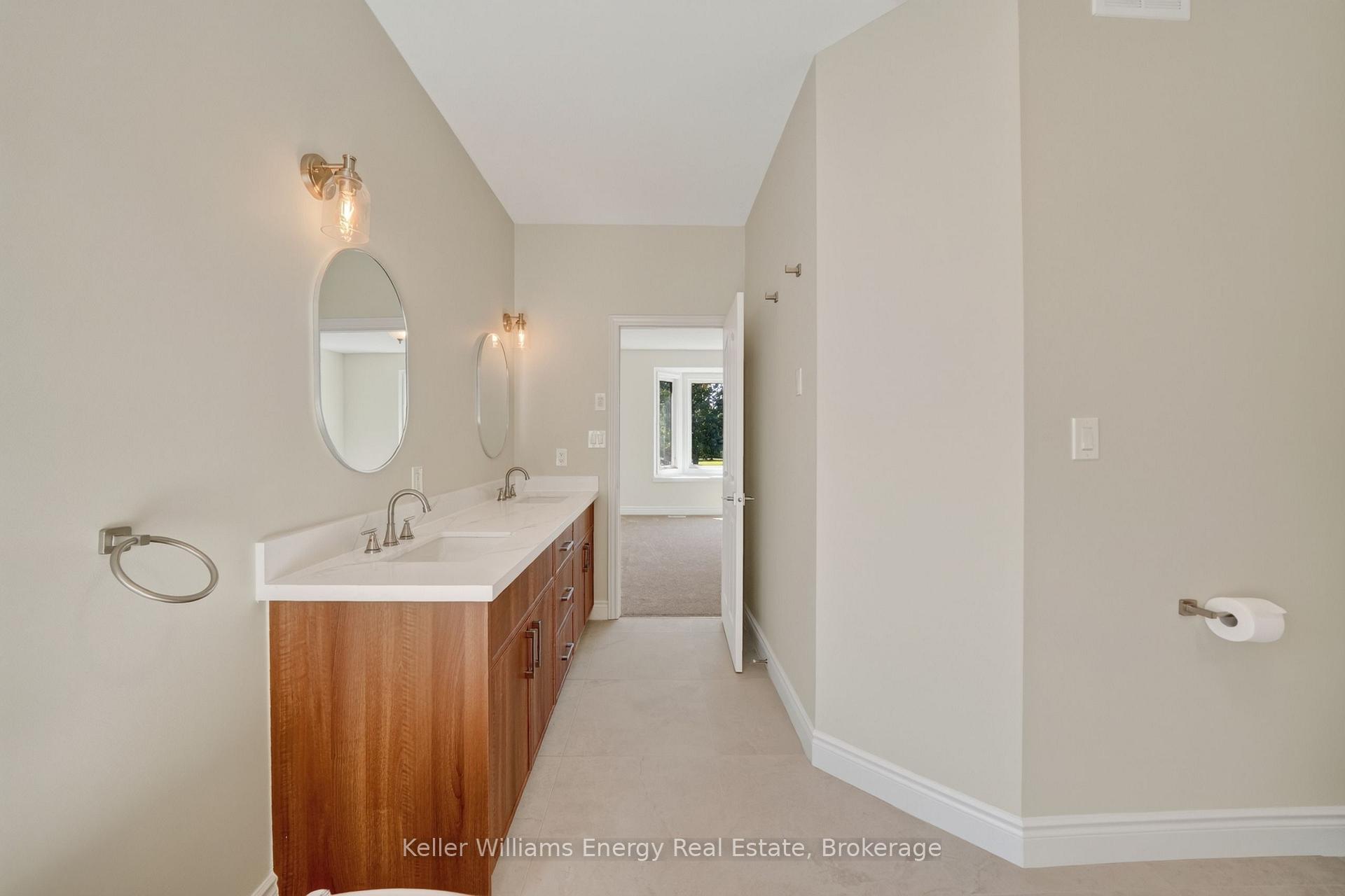 Photo 26 of 56 Elmdale Drive, Prince Edward County, Wellington — HOMEH