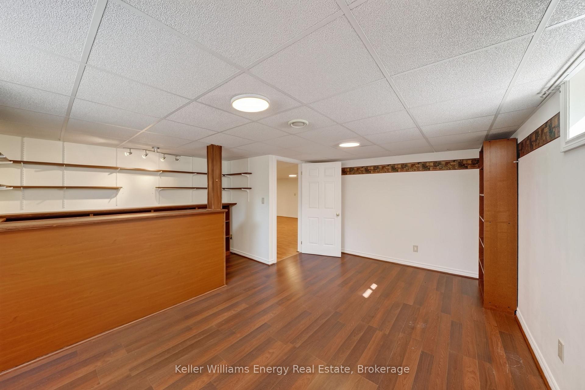 Photo 39 of 56 Elmdale Drive, Prince Edward County, Wellington — HOMEH