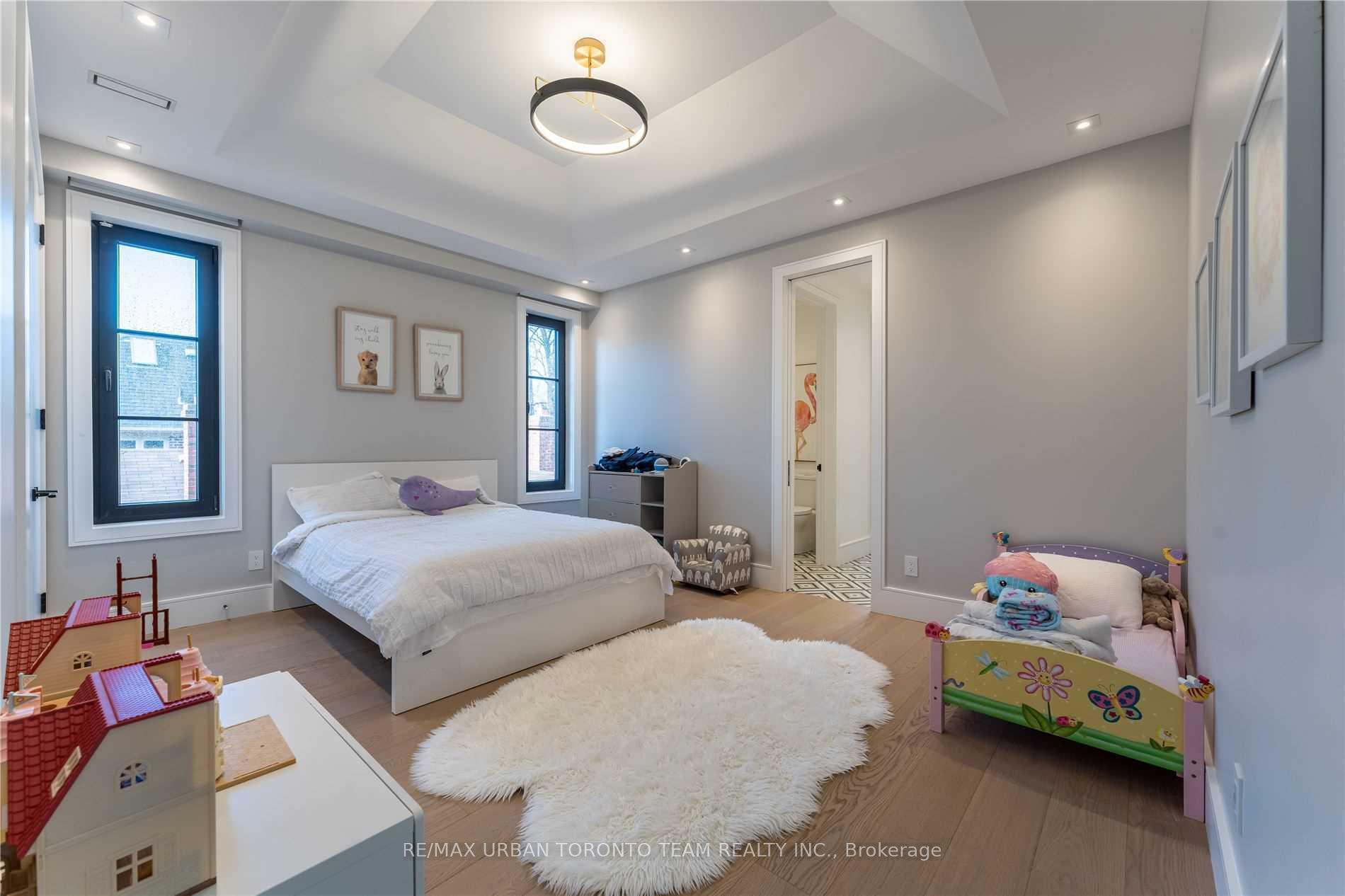 Photo 28 of 39 Cardigan Road, Etobicoke, Stonegate-Queensway — HOMEH