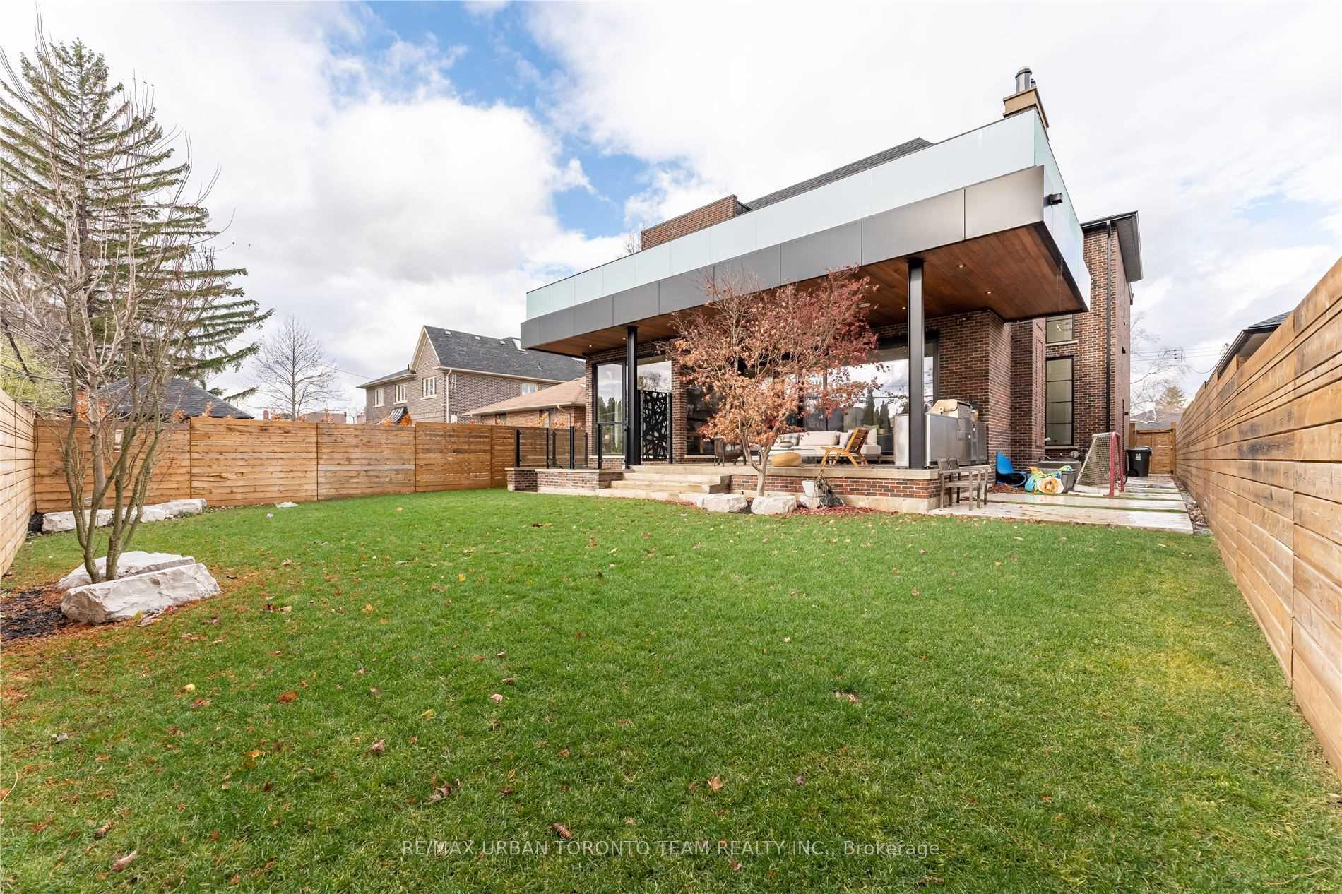 Photo 39 of 39 Cardigan Road, Etobicoke, Stonegate-Queensway — HOMEH