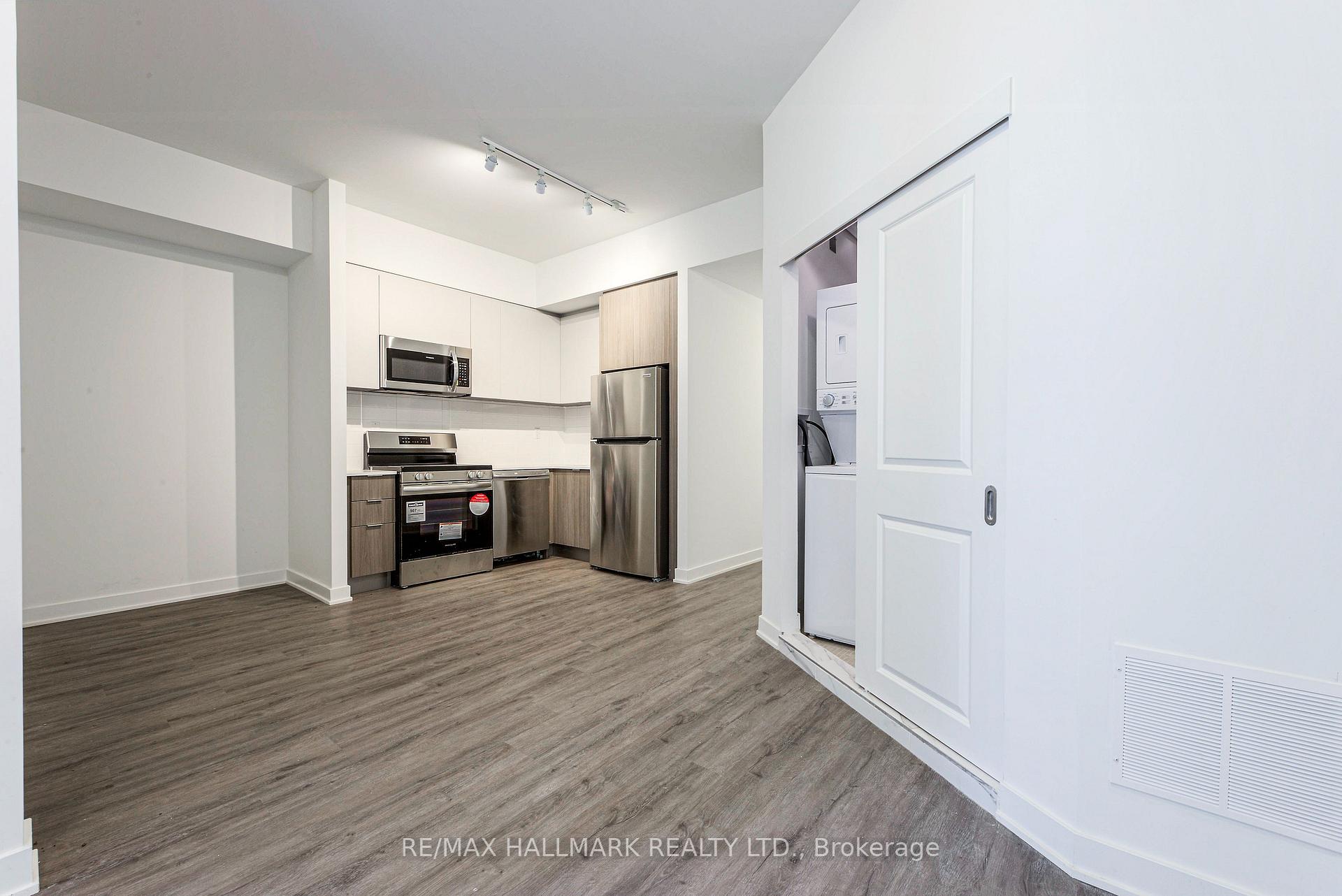 Photo 2 of Unit 107, 41 Danforth Road, Scarborough, Oakridge — HOMEH