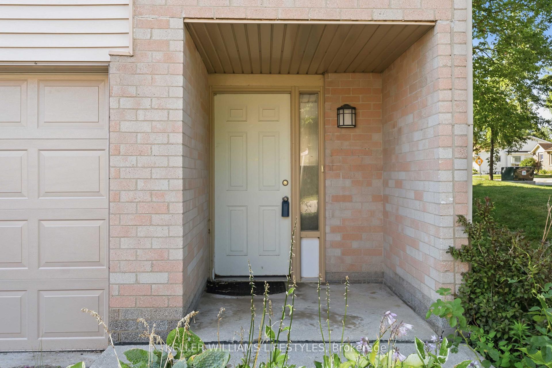 Photo 6 of 1206 Limberlost Road, London, North I — HOMEH