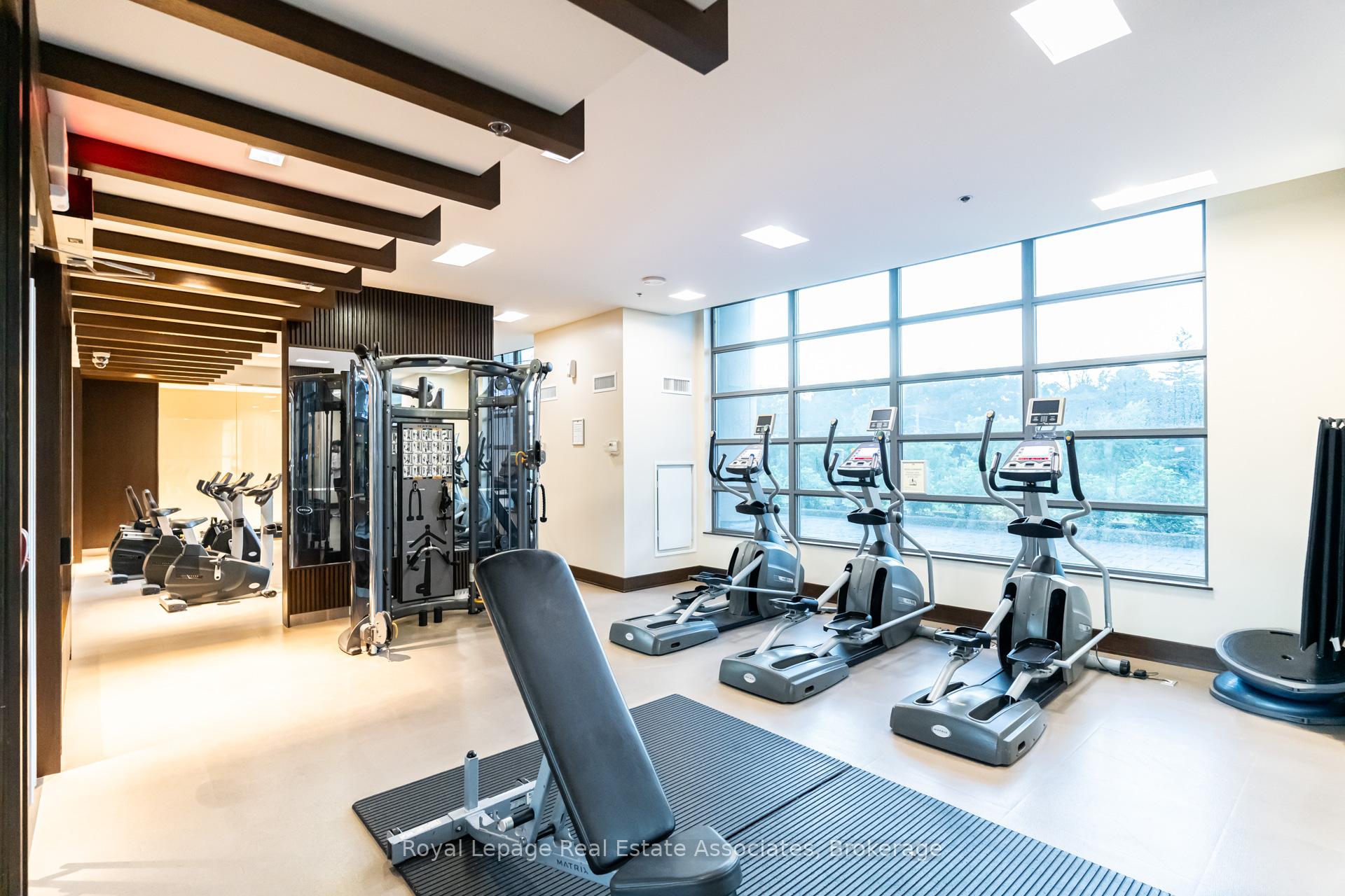 Photo 31 of Unit LPH21, 35 Brian Peck Crescent, Toronto, Thorncliffe Park — HOMEH