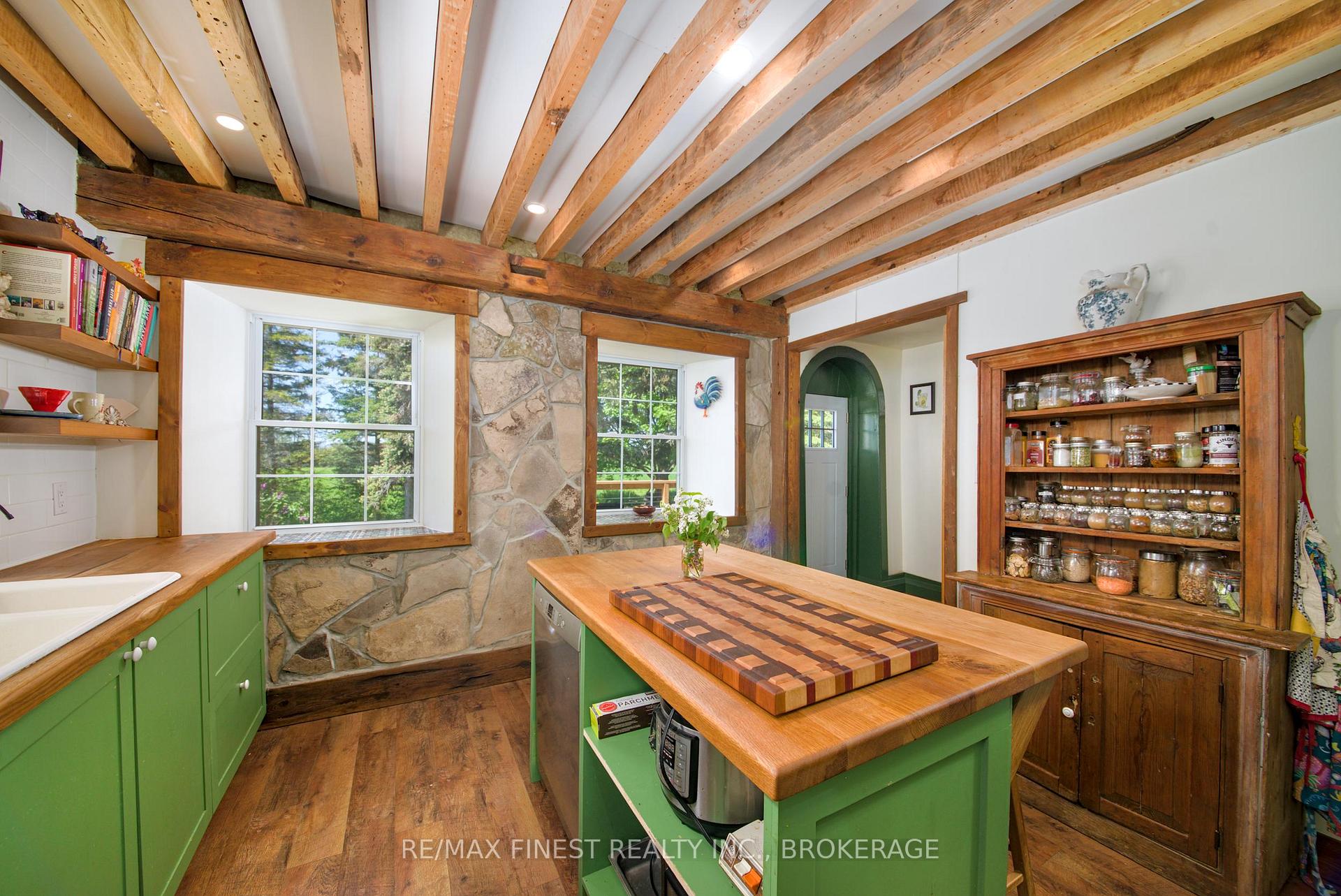 Photo 6 of 190 Wilmer Road, Frontenac Islands, Wolfe Island — HOMEH