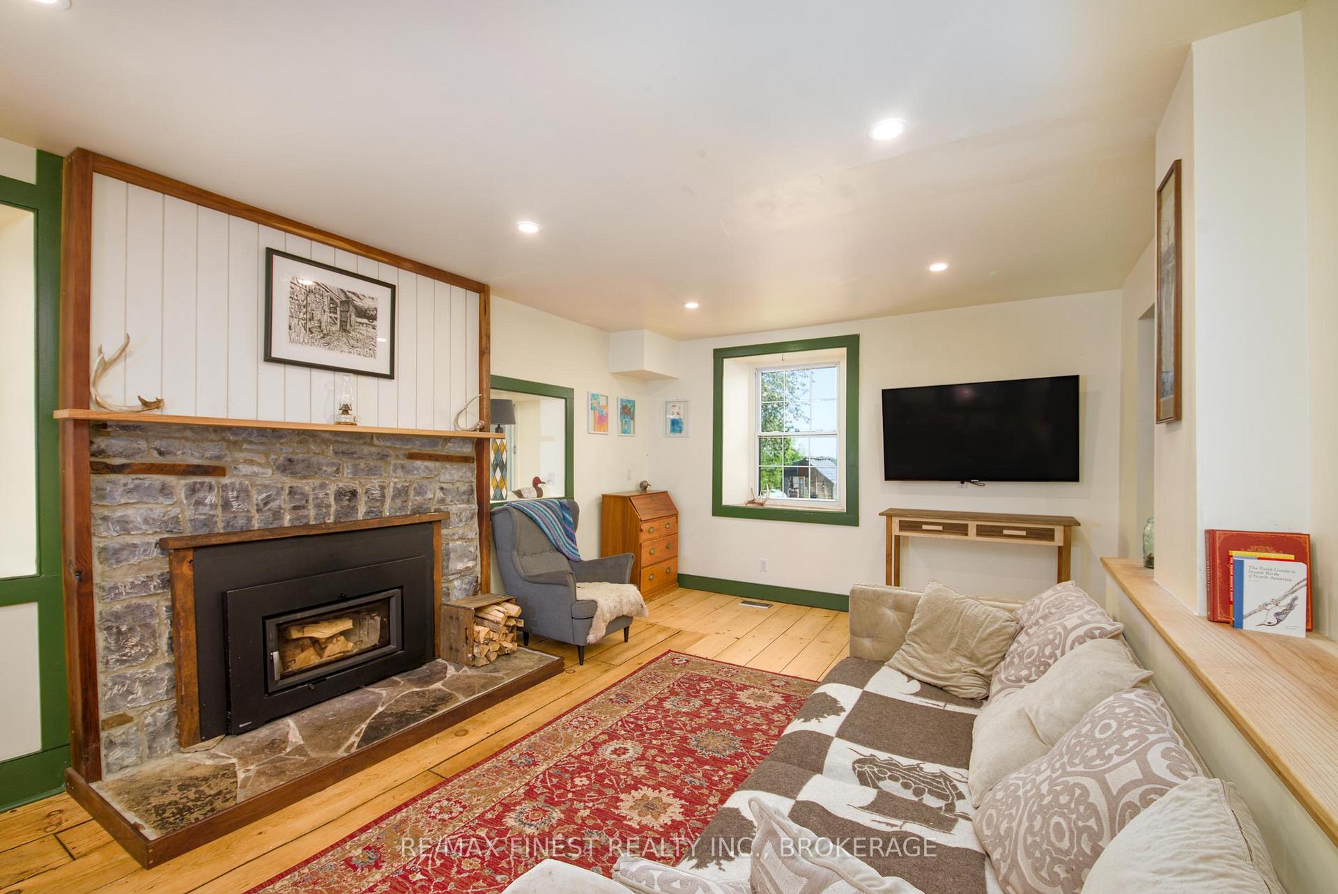 Photo 12 of 190 Wilmer Road, Frontenac Islands, Wolfe Island — HOMEH
