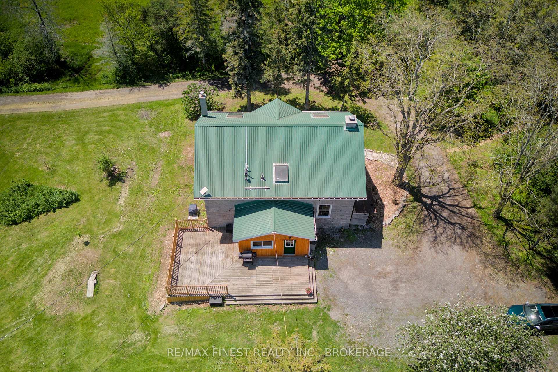 Photo 33 of 190 Wilmer Road, Frontenac Islands, Wolfe Island — HOMEH