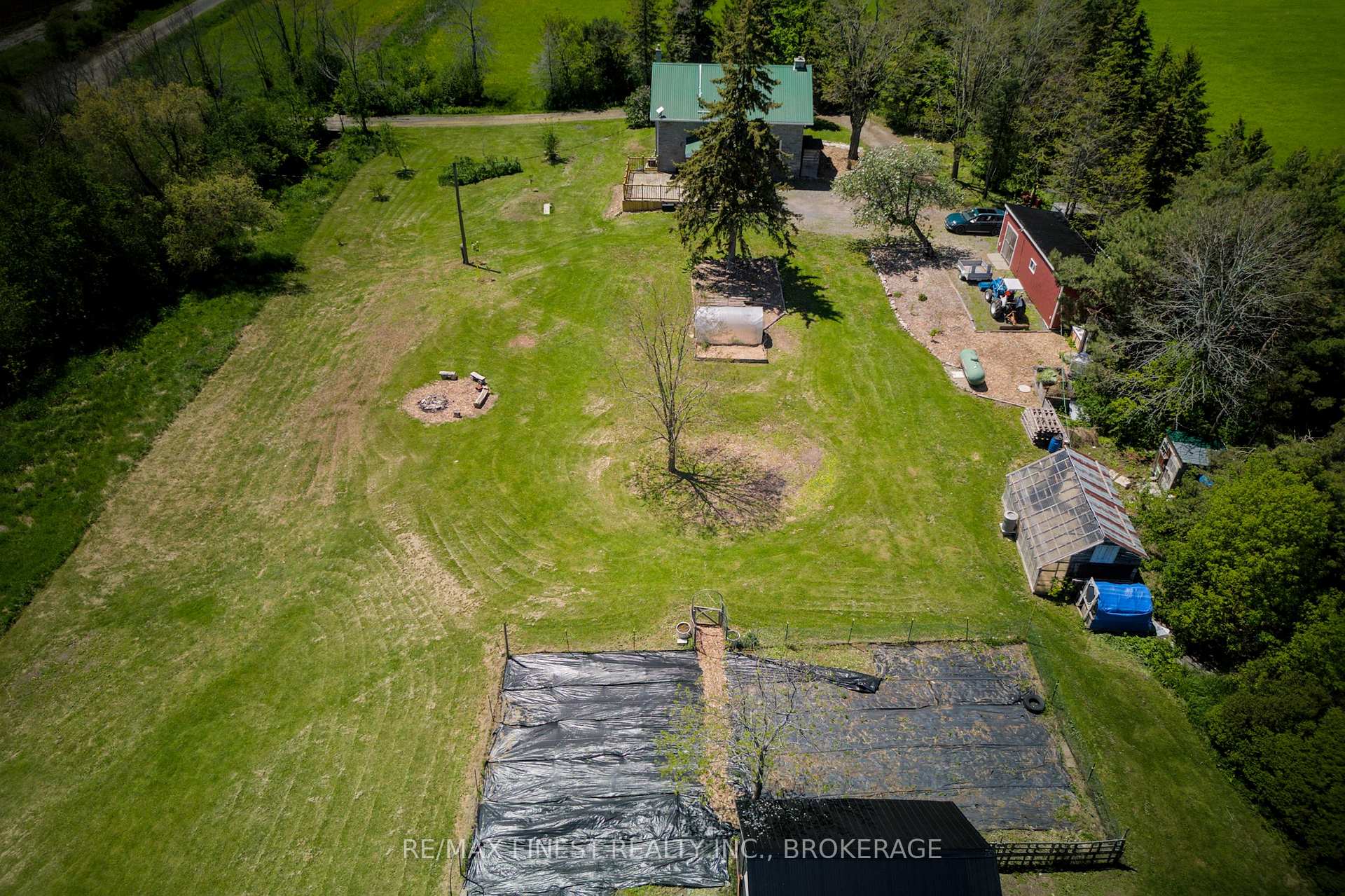 Photo 36 of 190 Wilmer Road, Frontenac Islands, Wolfe Island — HOMEH