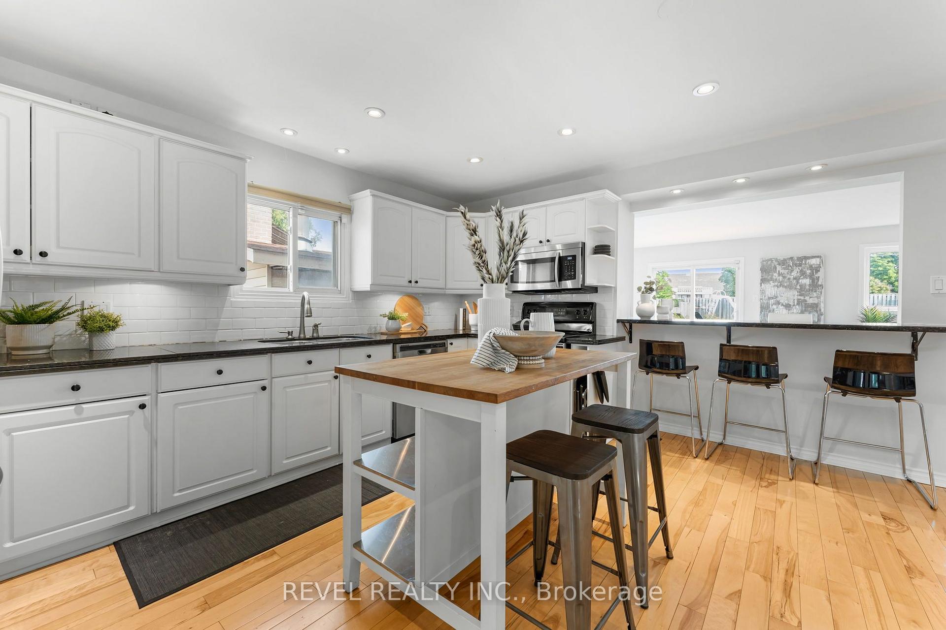 Photo 8 of 156 Rands Road, Ajax, South West — HOMEH