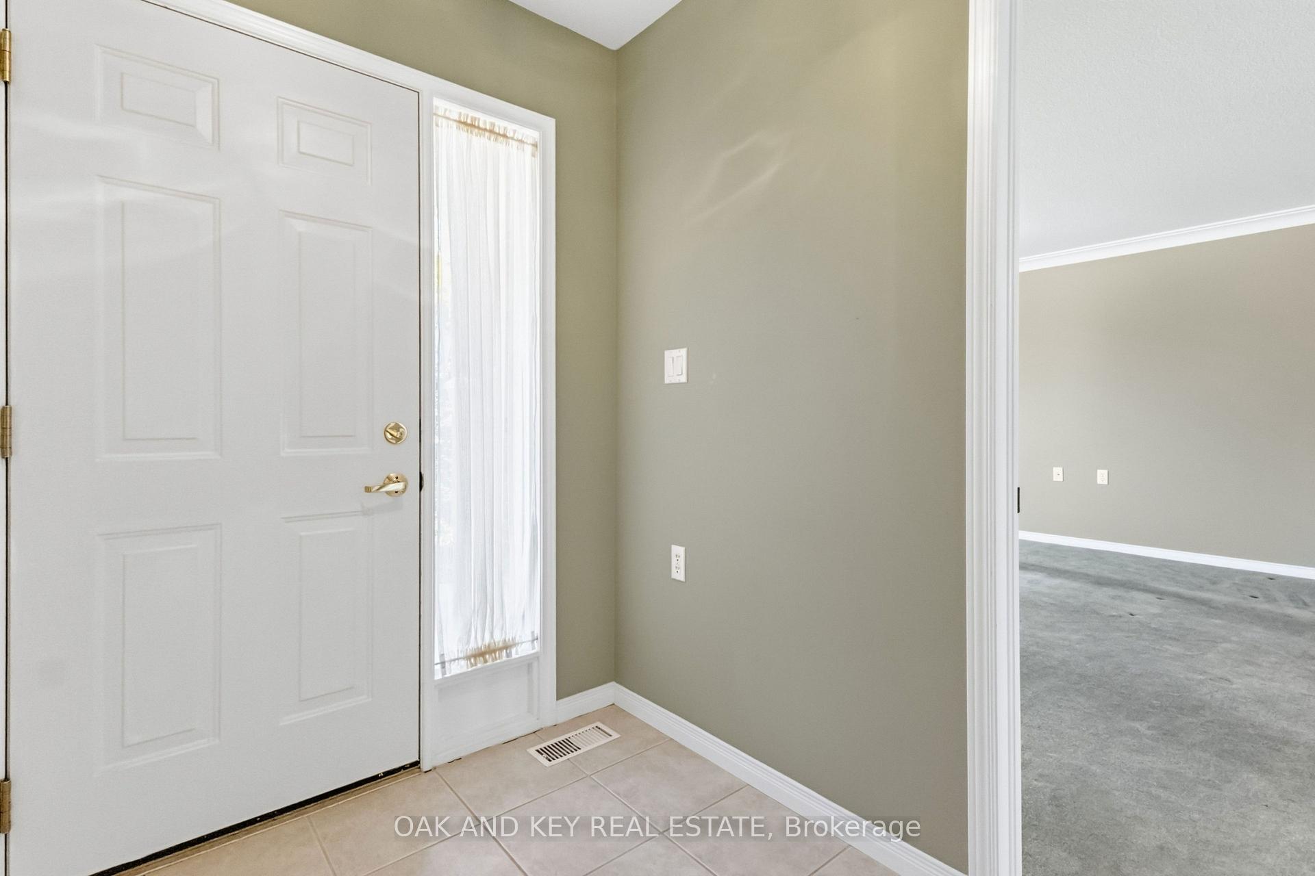 Photo 7 of 58 Ilderbrook Circle, Middlesex Centre, Ilderton — HOMEH