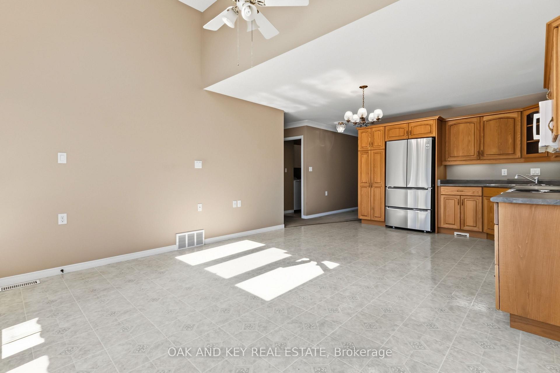 Photo 13 of 58 Ilderbrook Circle, Middlesex Centre, Ilderton — HOMEH