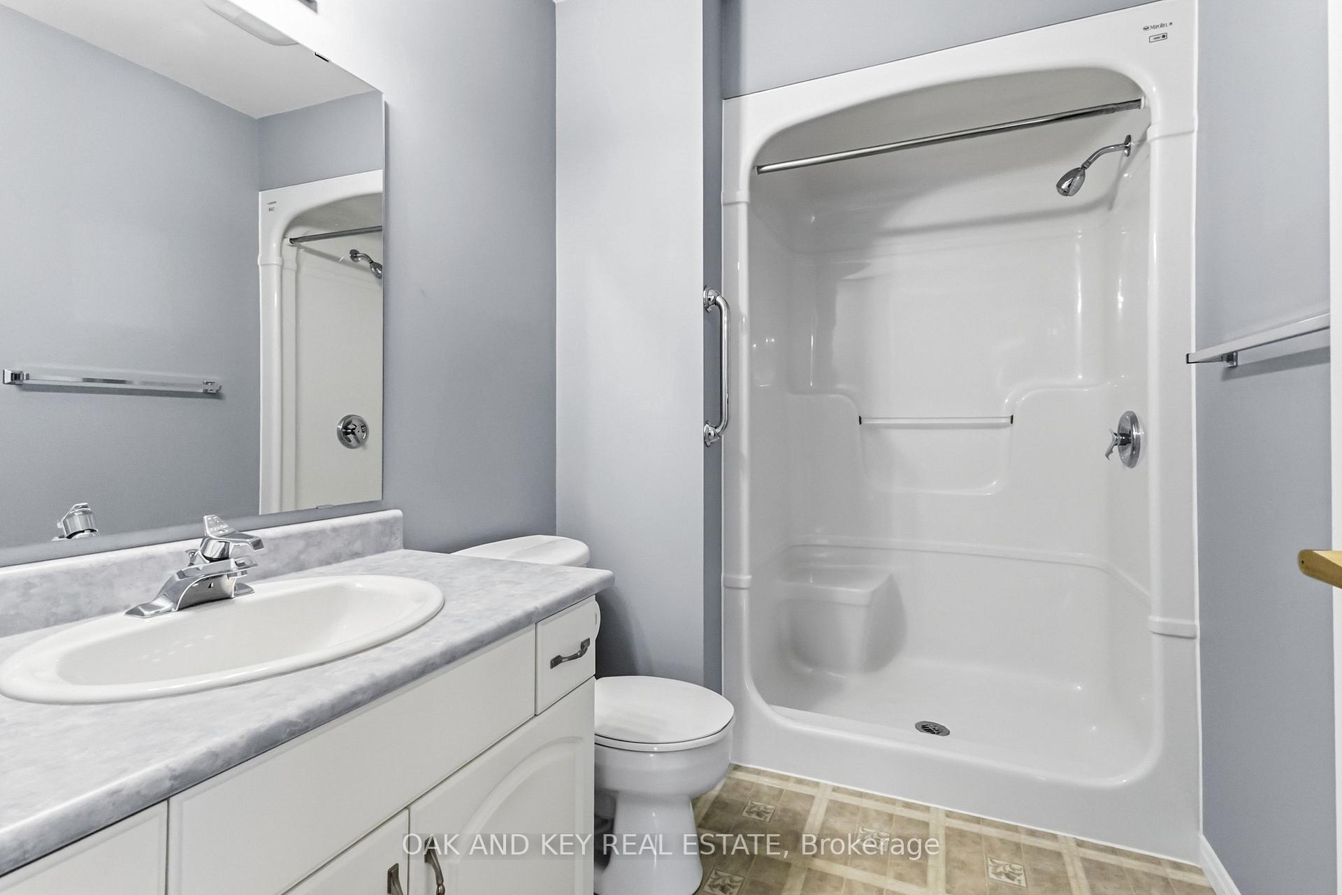 Photo 24 of 58 Ilderbrook Circle, Middlesex Centre, Ilderton — HOMEH