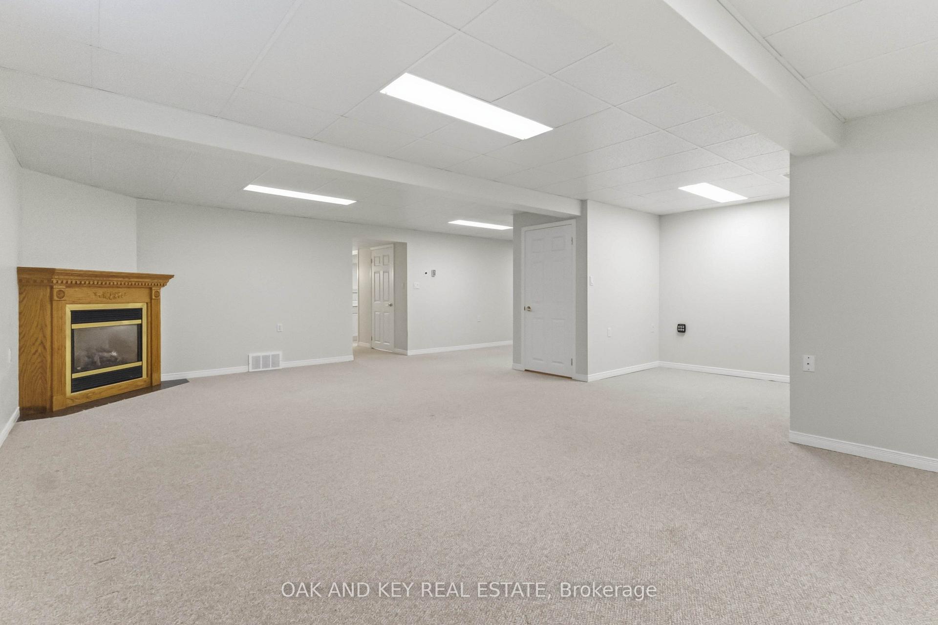 Photo 32 of 58 Ilderbrook Circle, Middlesex Centre, Ilderton — HOMEH