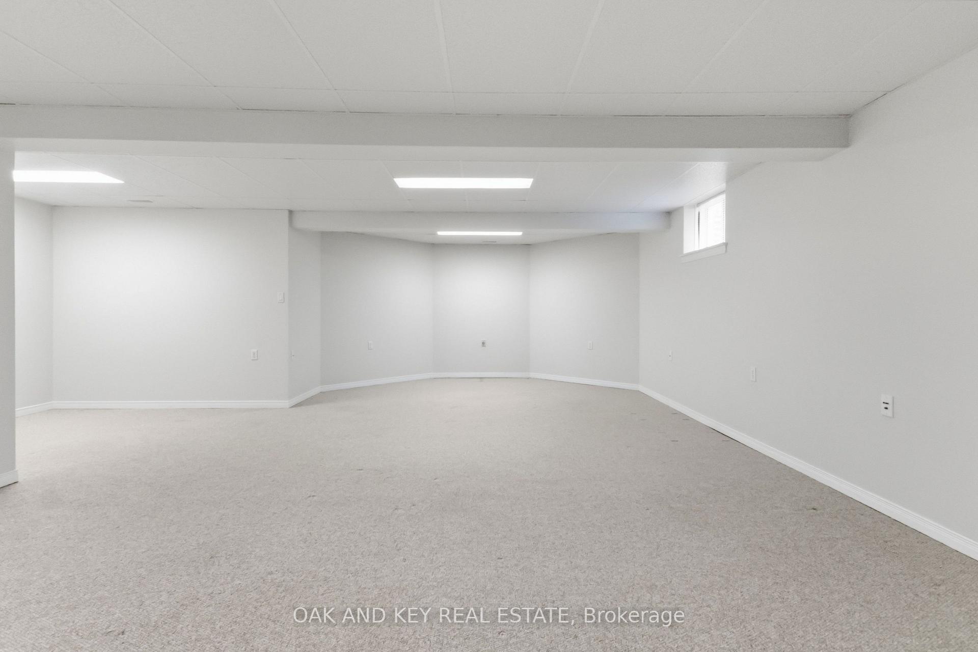 Photo 33 of 58 Ilderbrook Circle, Middlesex Centre, Ilderton — HOMEH