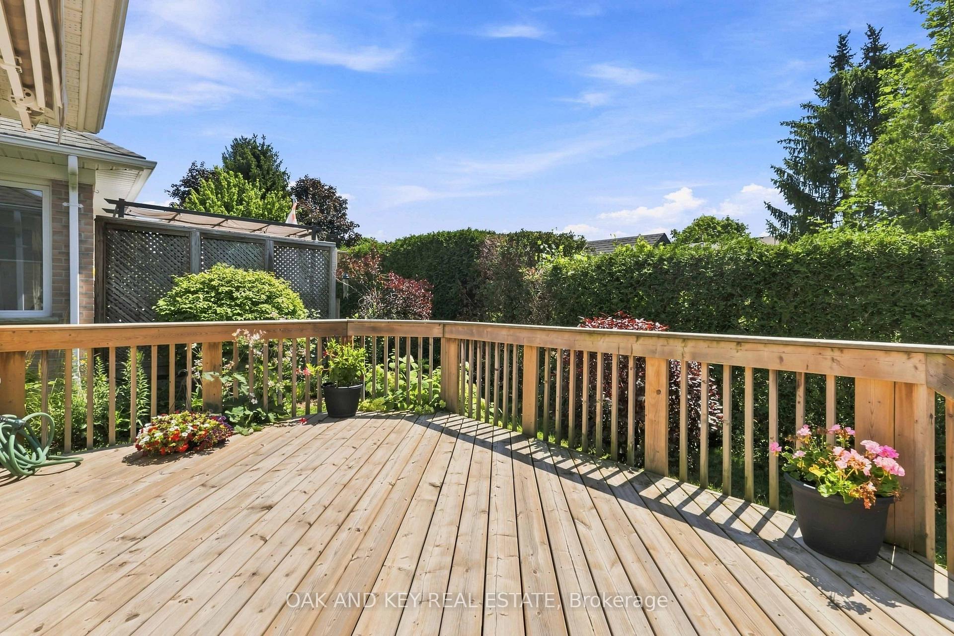 Photo 38 of 58 Ilderbrook Circle, Middlesex Centre, Ilderton — HOMEH
